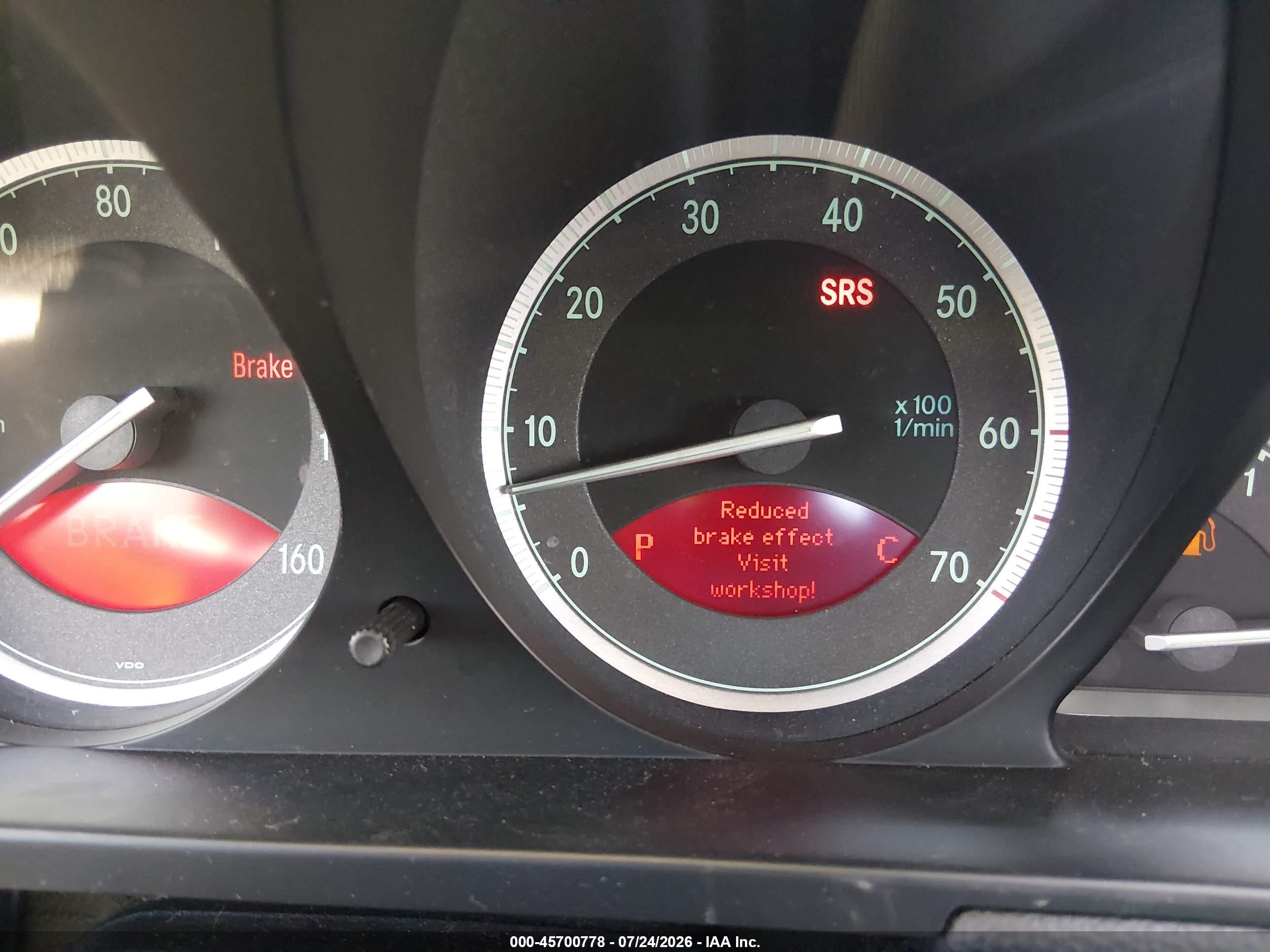 2004 Mercedes-benz Sl 500   Черный vin: WDBSK75FX4F084757