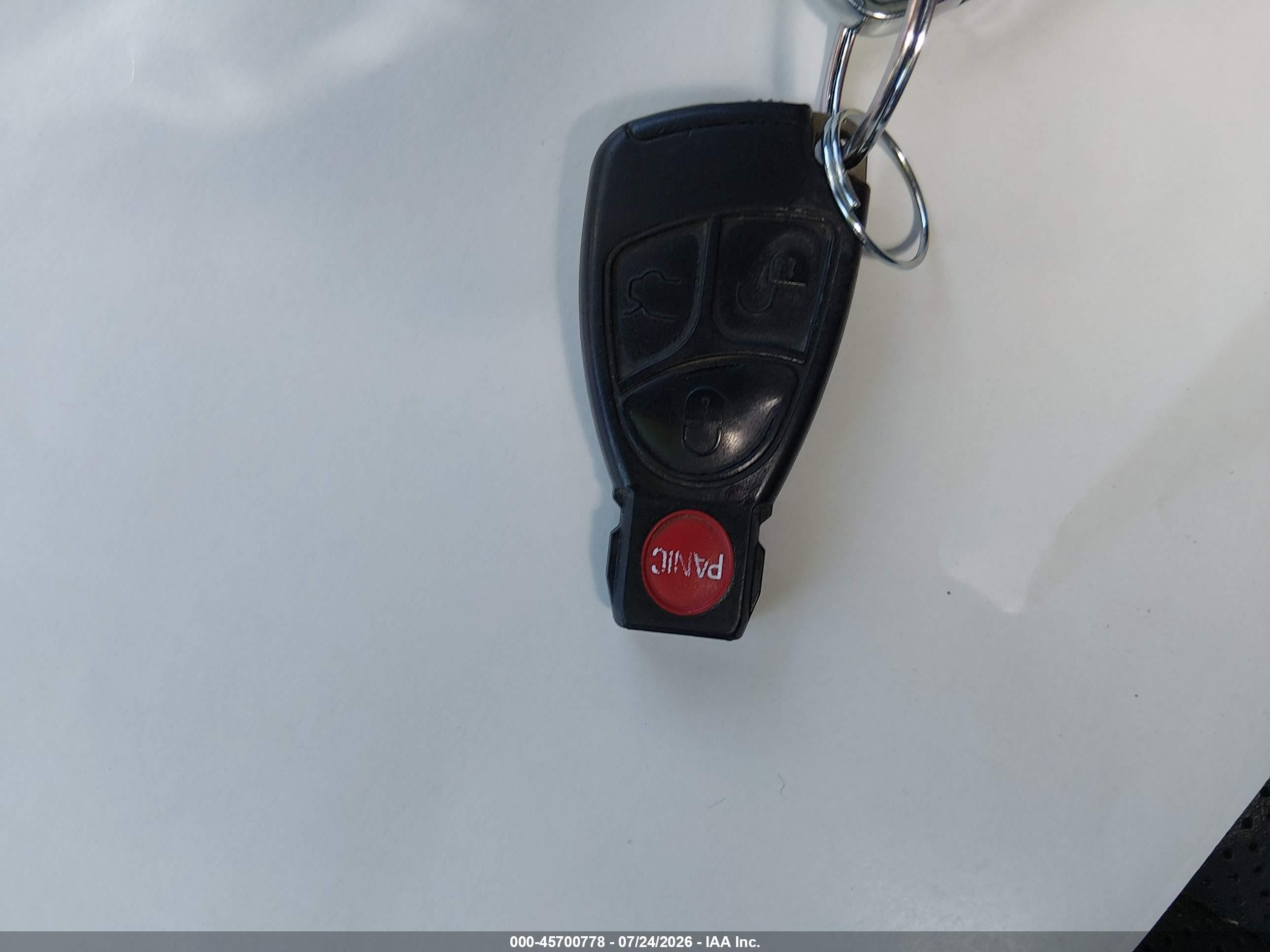 2004 Mercedes-benz Sl 500   Черный vin: WDBSK75FX4F084757