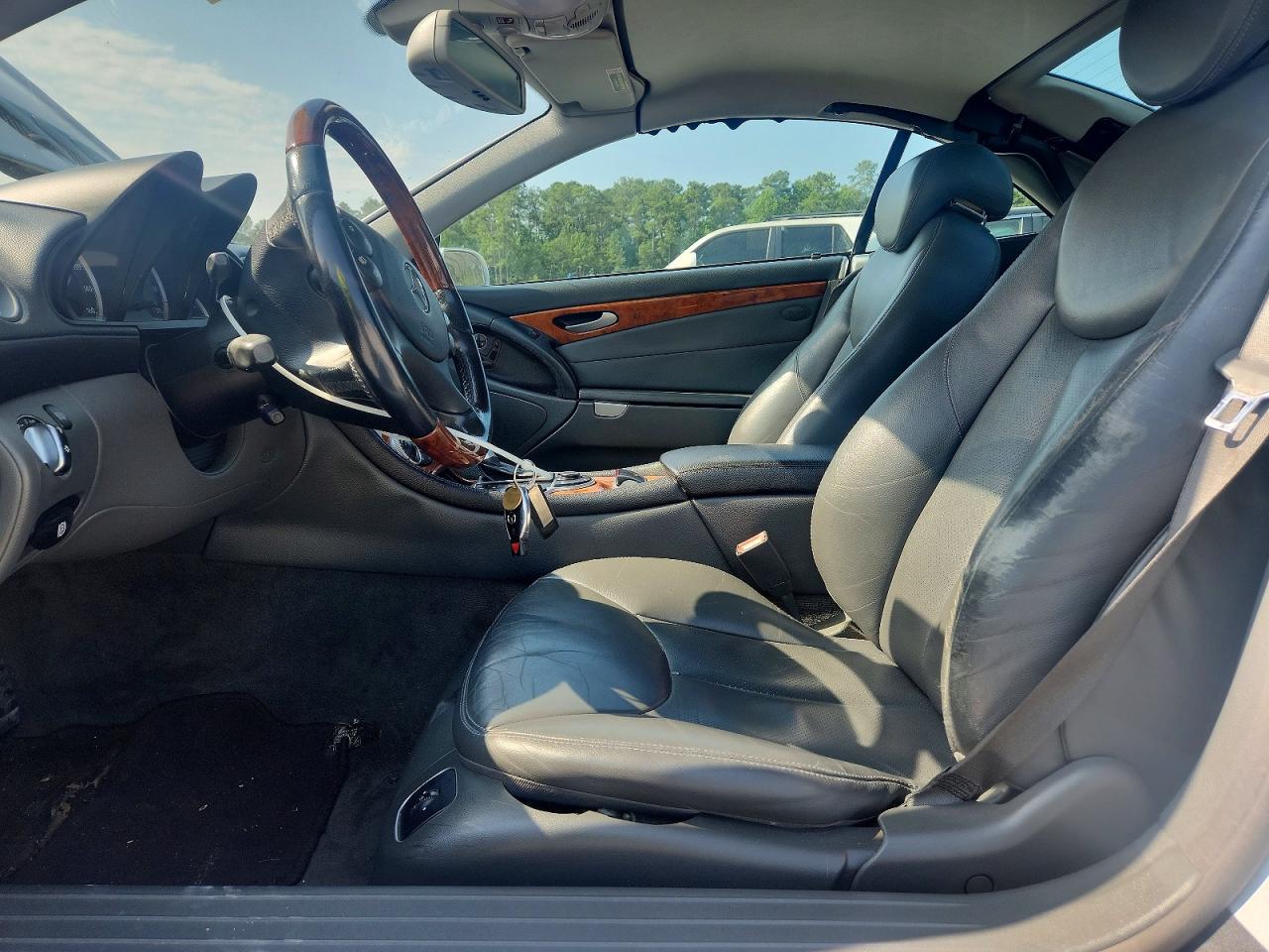 2006 Mercedes-benz Sl 500 Серебряный vin: WDBSK75FX6F108820