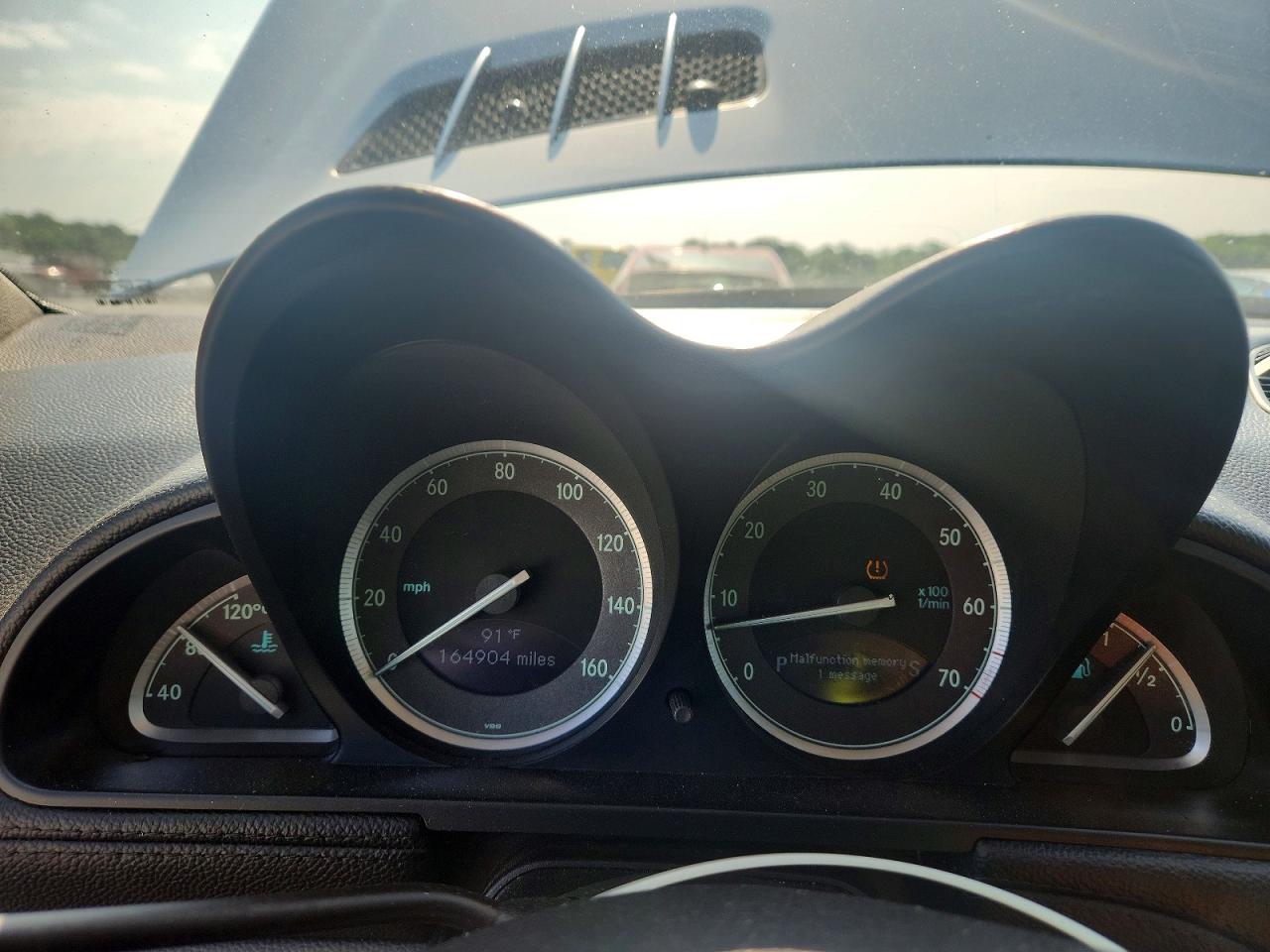 2006 Mercedes-benz Sl 500 Серебряный vin: WDBSK75FX6F108820