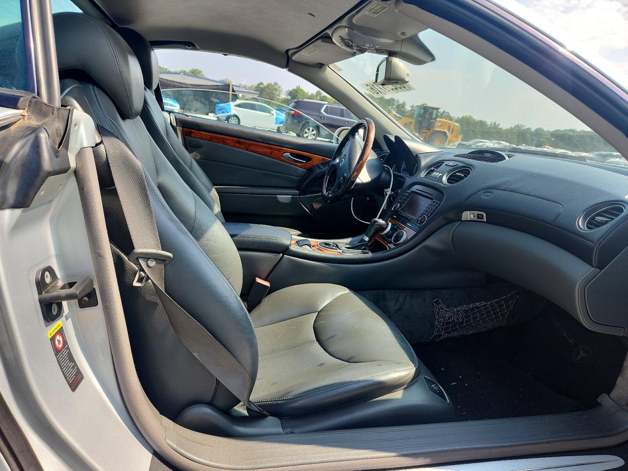 2006 Mercedes-benz Sl 500 Серебряный vin: WDBSK75FX6F108820