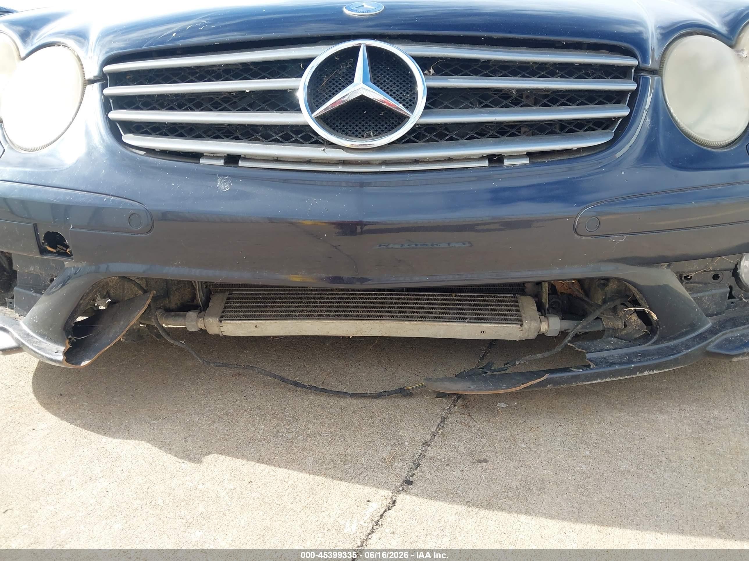 2005 Mercedes-benz Sl 600   Blue vin: WDBSK76F65F095982