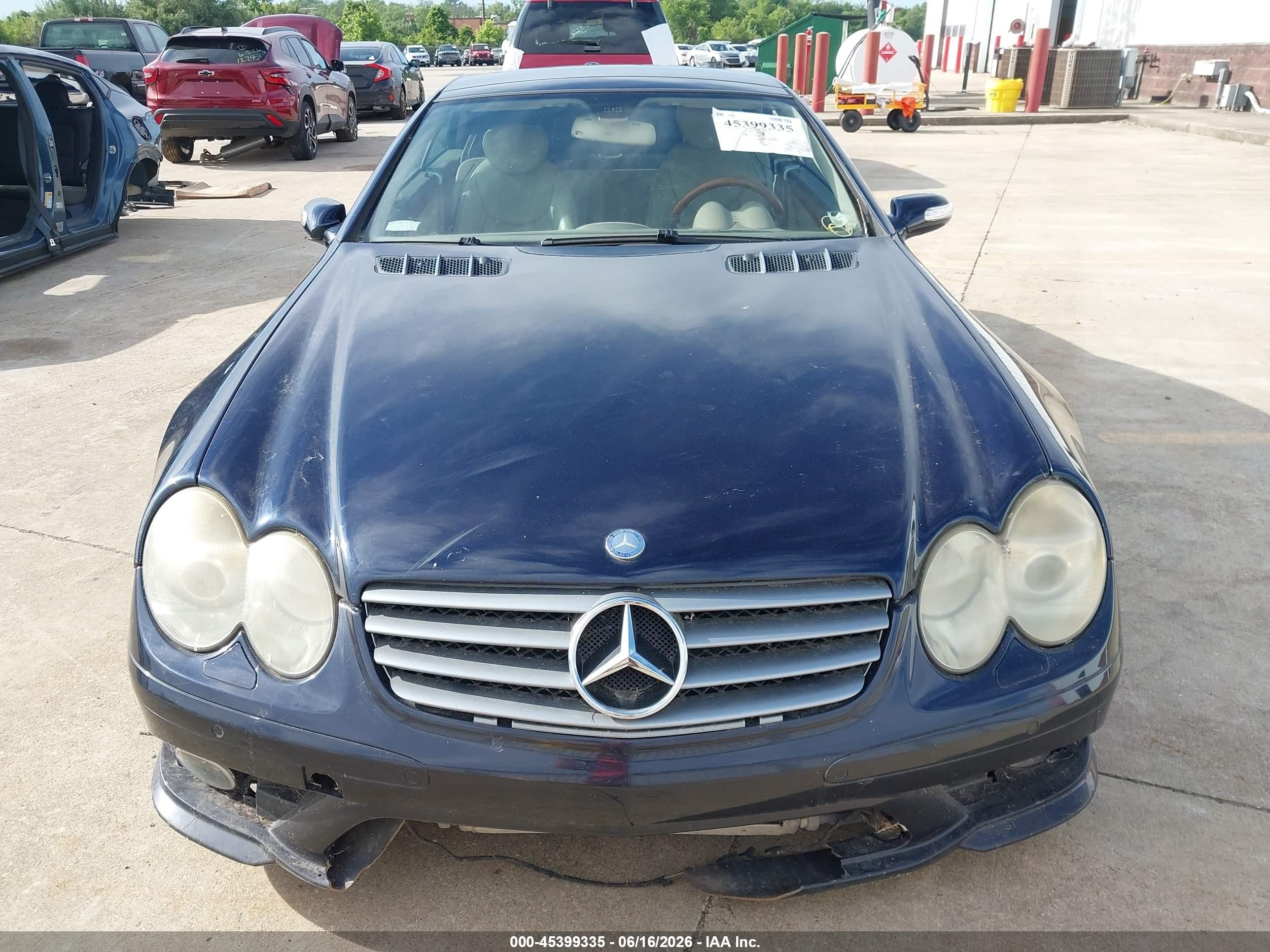 2005 Mercedes-benz Sl 600   Blue vin: WDBSK76F65F095982