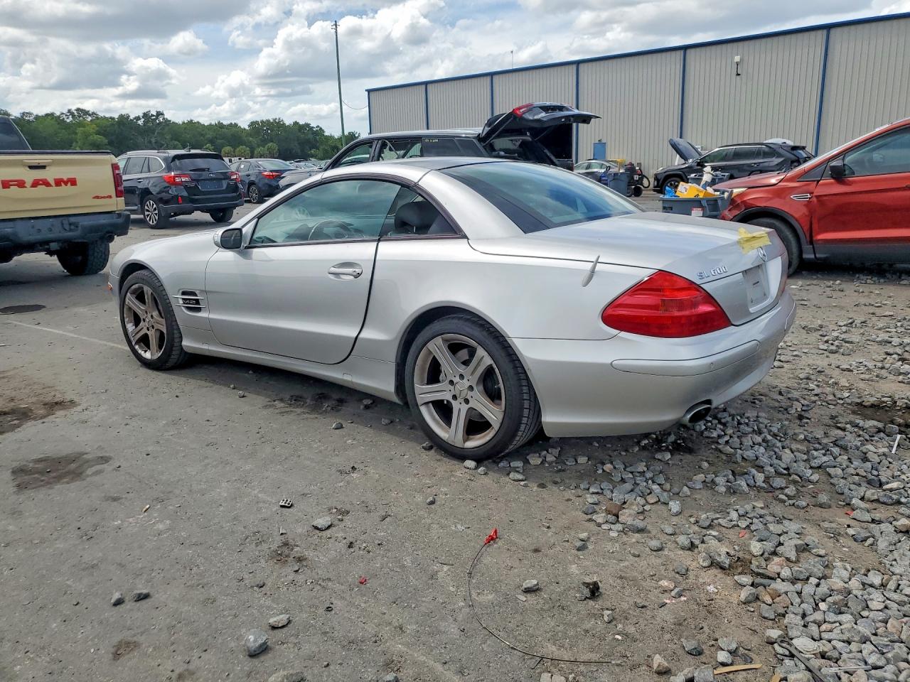 2004 Mercedes-benz Sl 600 Серебряный vin: WDBSK76FX4F067097