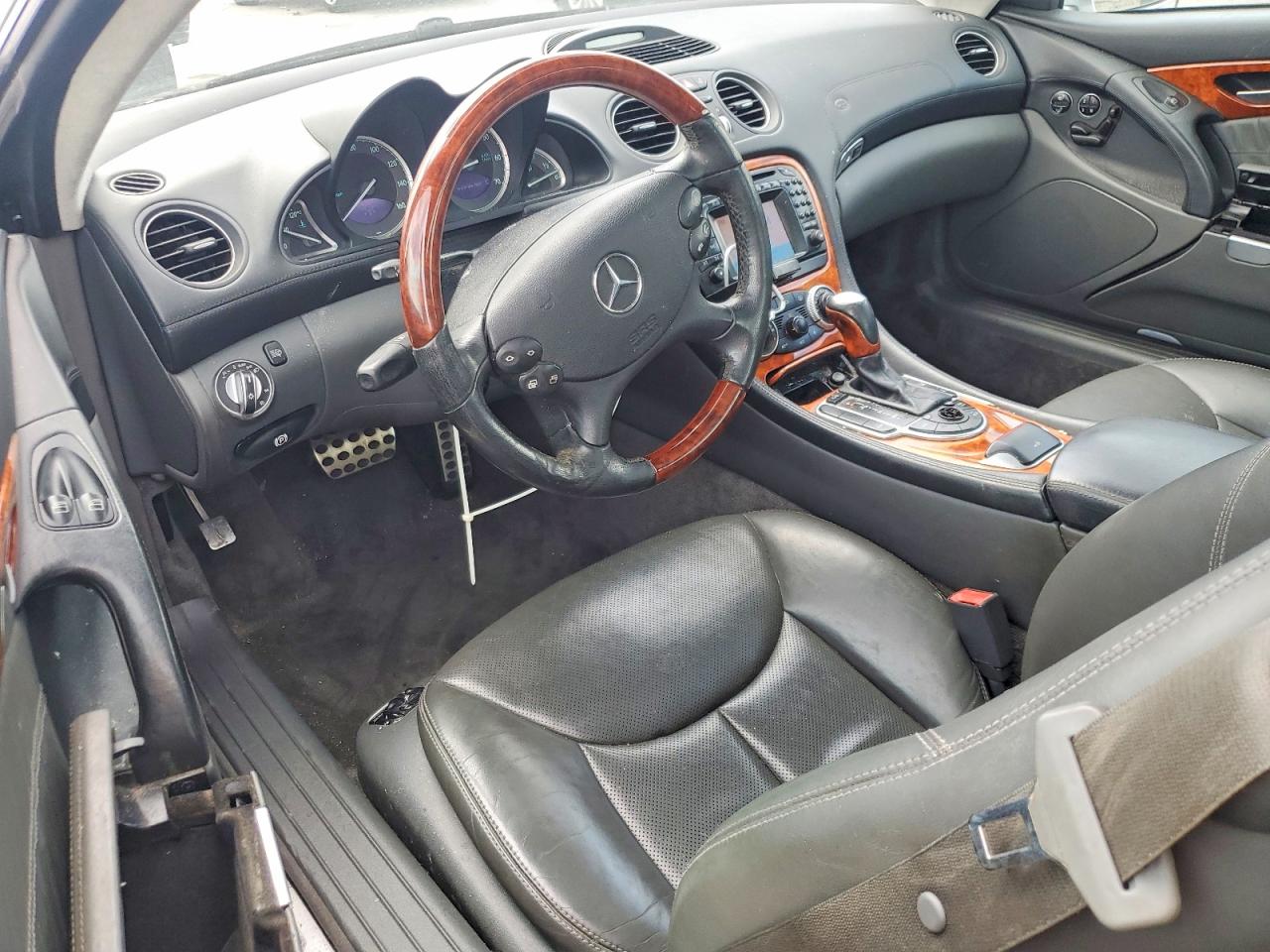2004 Mercedes-benz Sl 600 Серебряный vin: WDBSK76FX4F067097