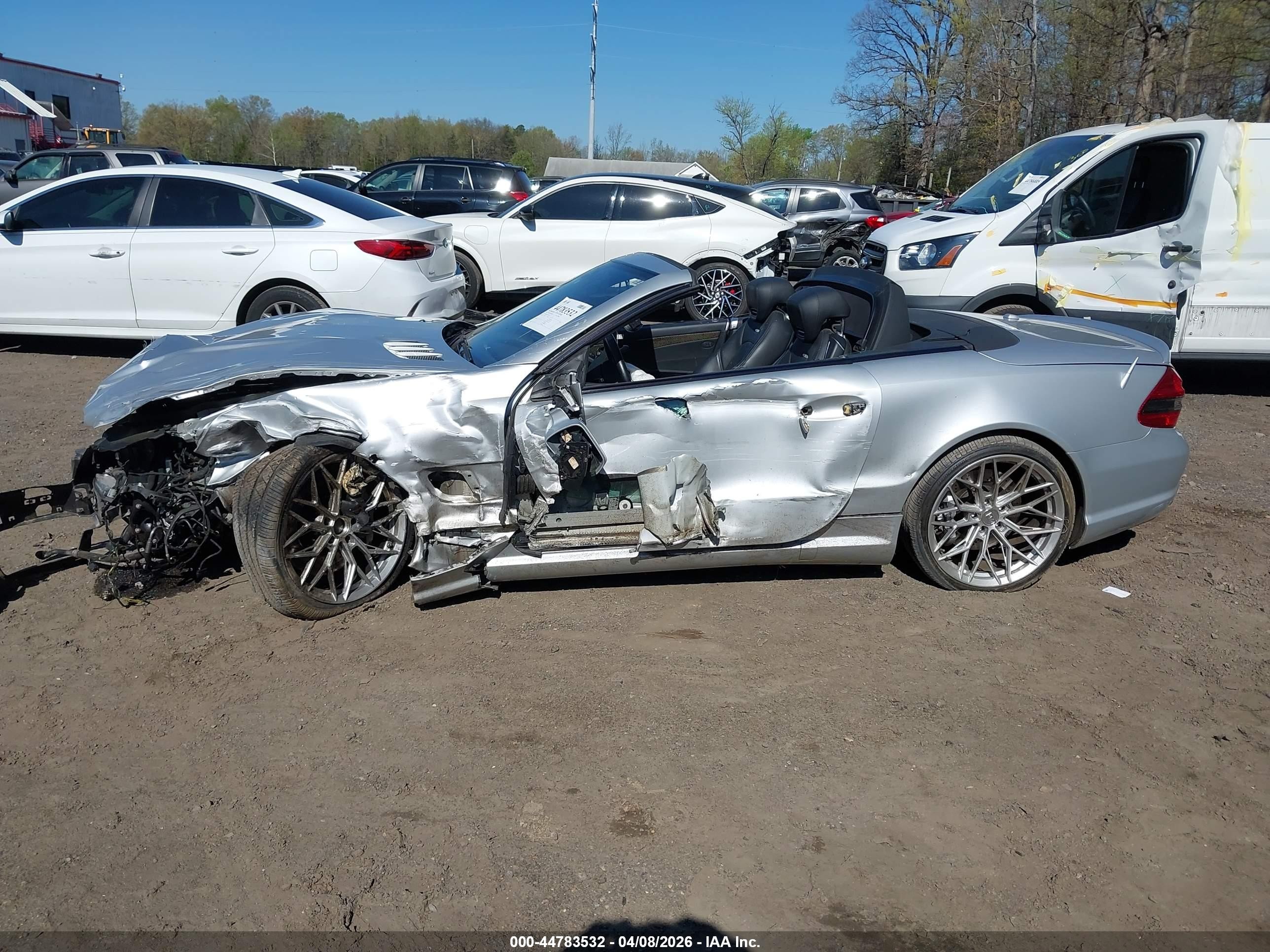 2011 Mercedes-benz Sl 63 Amg   Silver vin: WDBSK7AA4BF162246