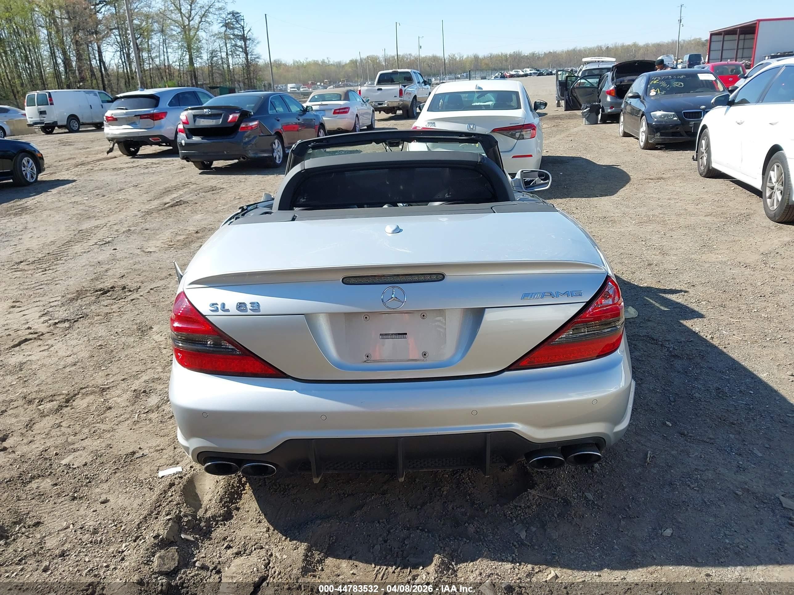 2011 Mercedes-benz Sl 63 Amg   Silver vin: WDBSK7AA4BF162246