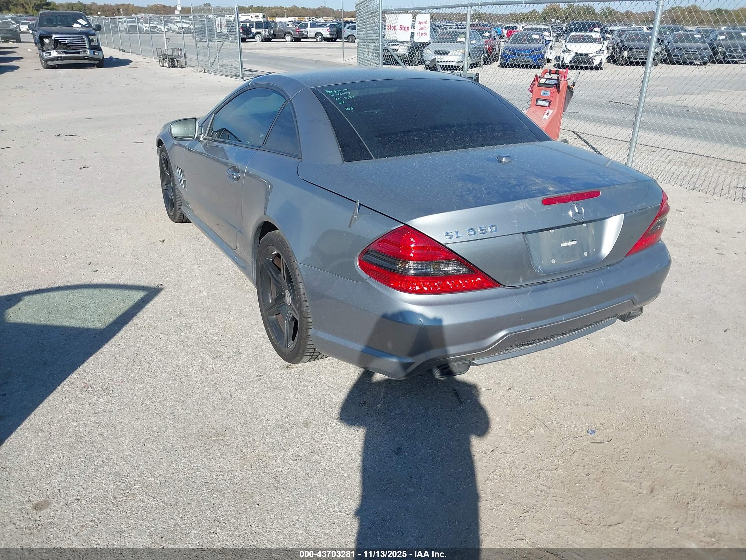 2012 Mercedes-benz Sl 550   Gray vin: WDBSK7BA2CF169373