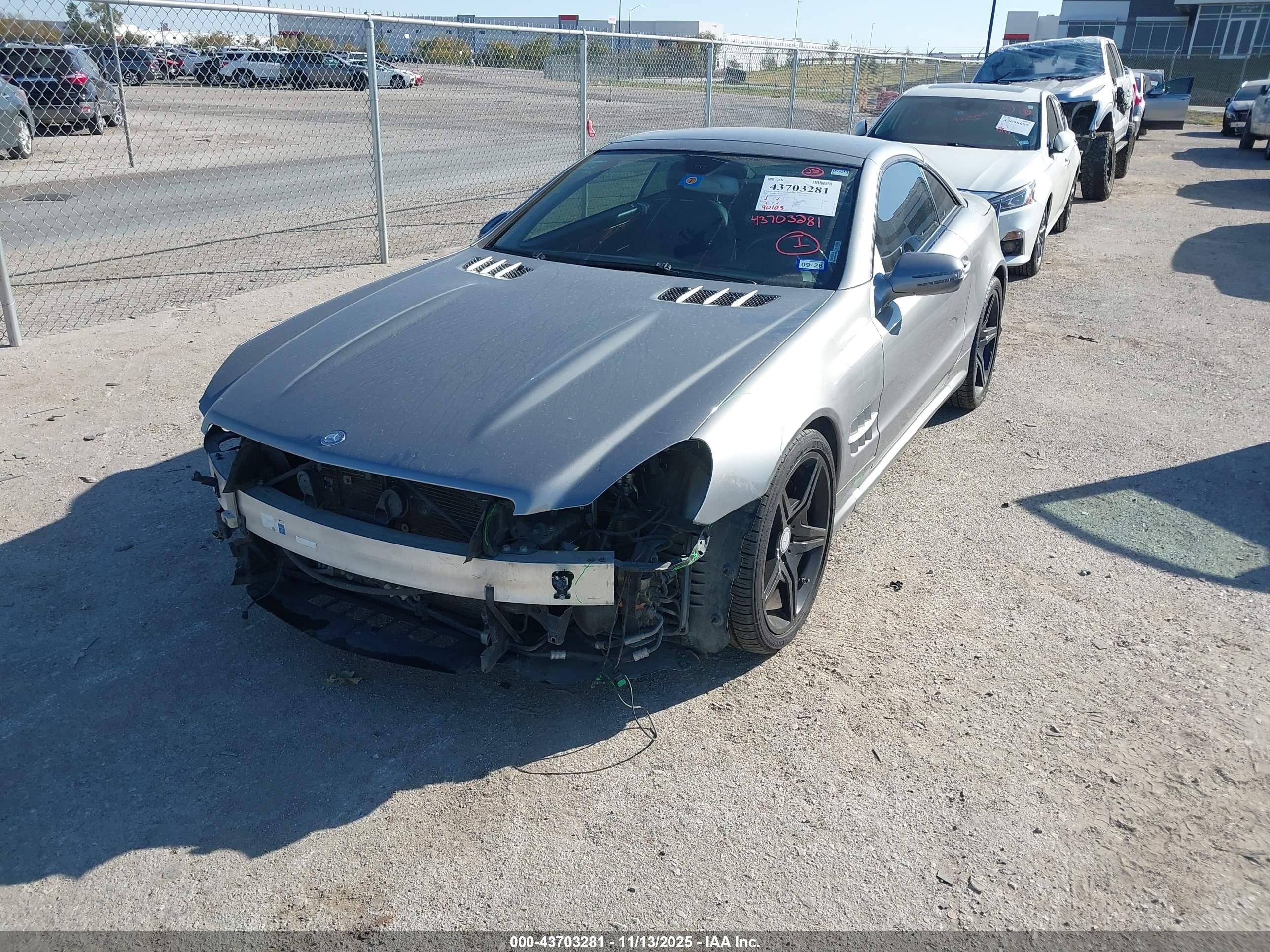 2012 Mercedes-benz Sl 550   Gray vin: WDBSK7BA2CF169373