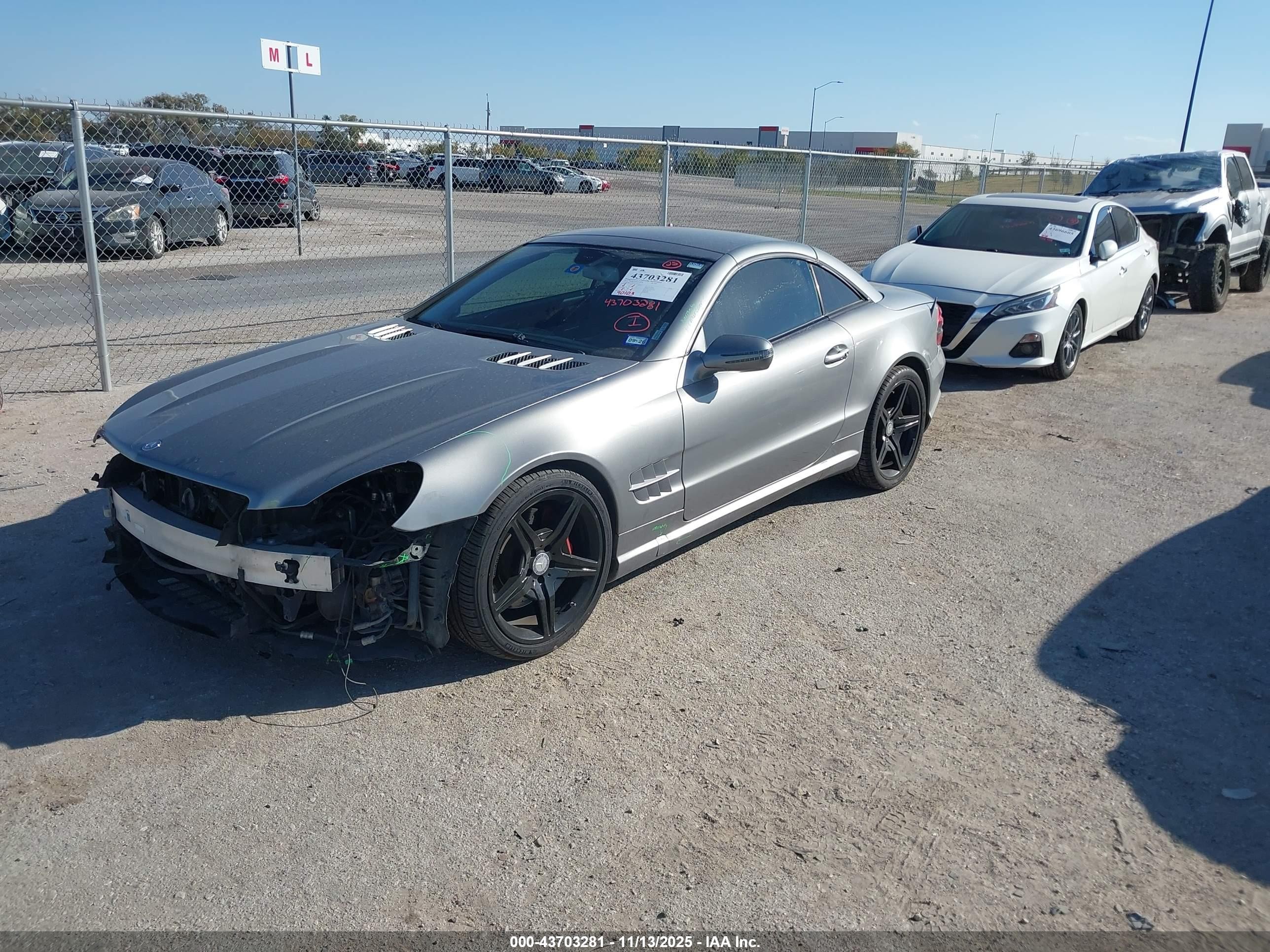 2012 Mercedes-benz Sl 550   Gray vin: WDBSK7BA2CF169373