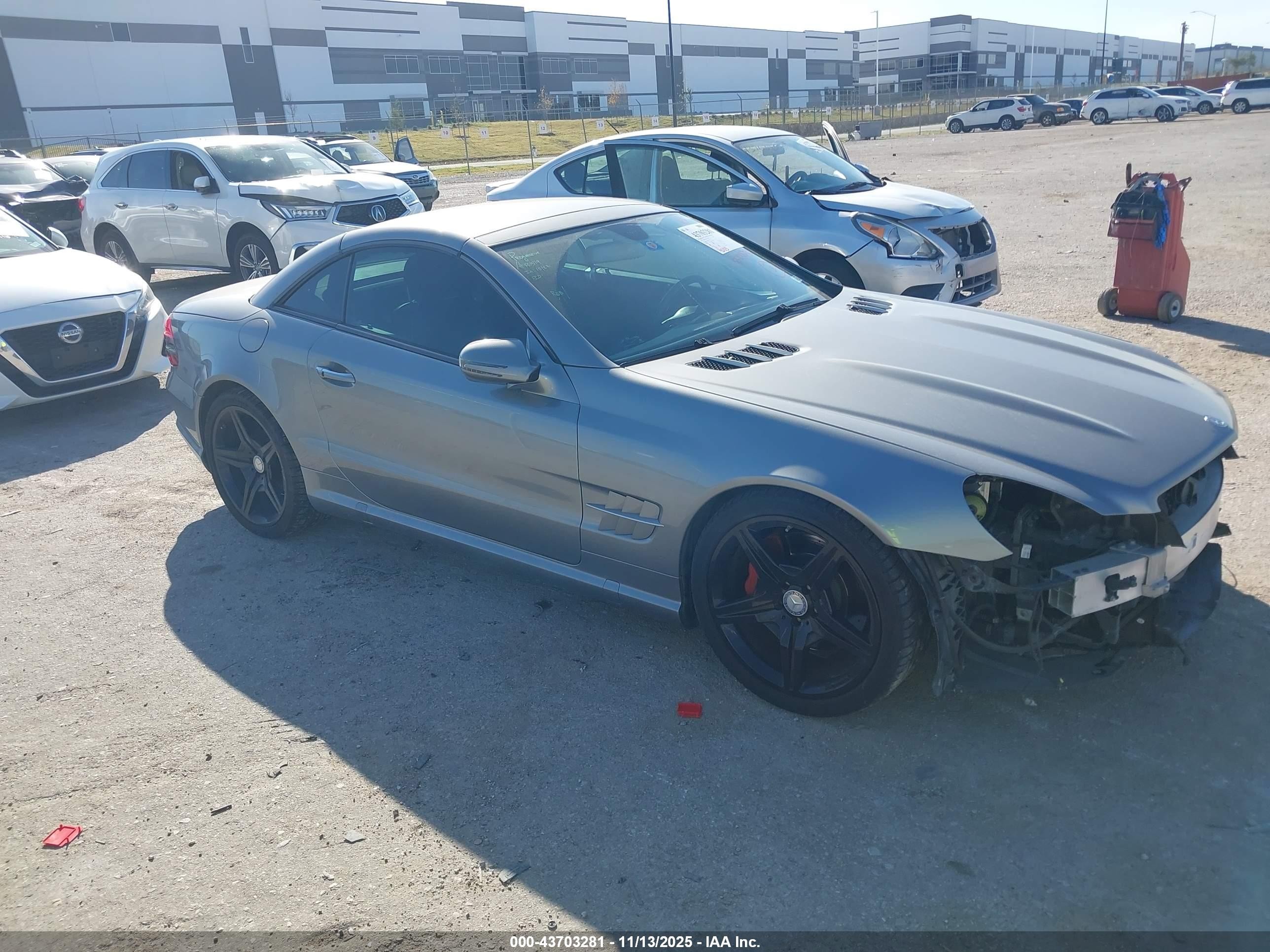 2012 Mercedes-benz Sl 550   Gray vin: WDBSK7BA2CF169373