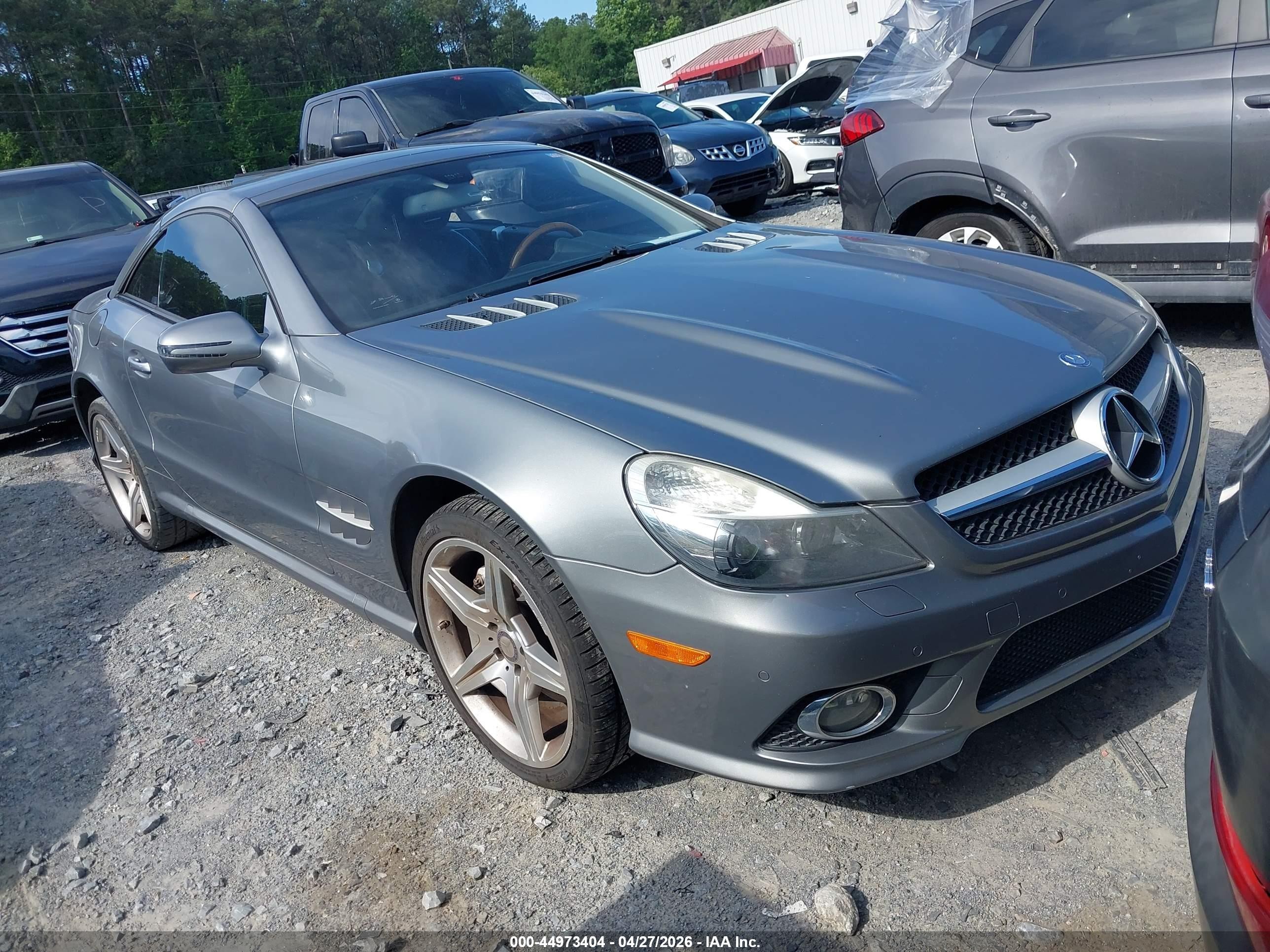2012 Mercedes-benz Sl 550   Silver vin: WDBSK7BA3CF169379