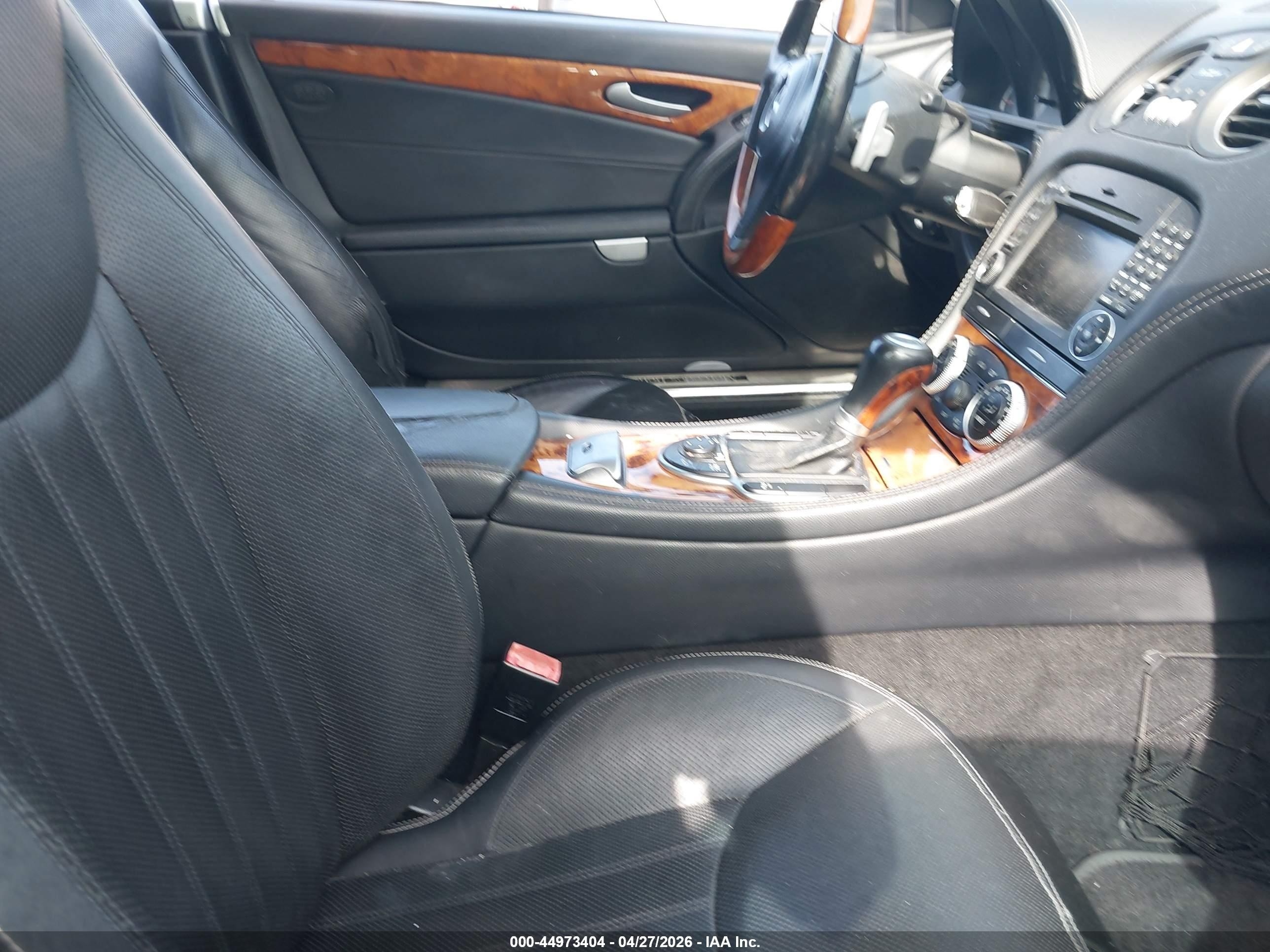 2012 Mercedes-benz Sl 550   Silver vin: WDBSK7BA3CF169379