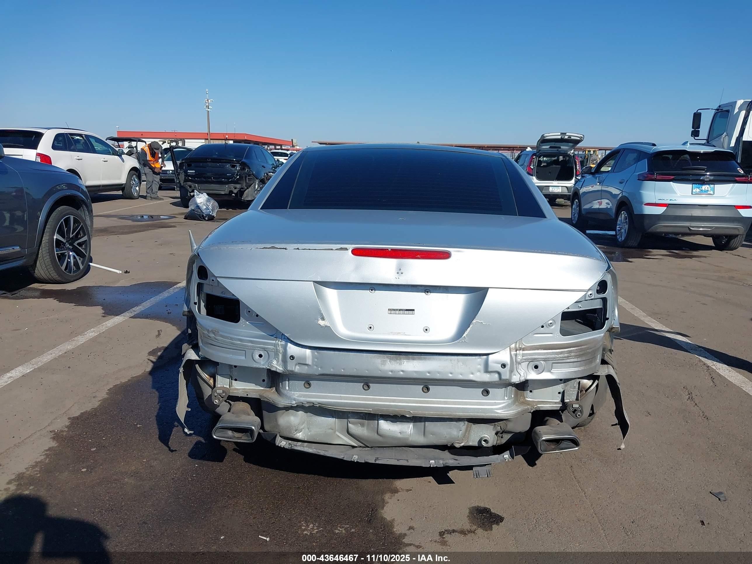 2011 Mercedes-benz Sl 550   Серый vin: WDBSK7BA4BF161807