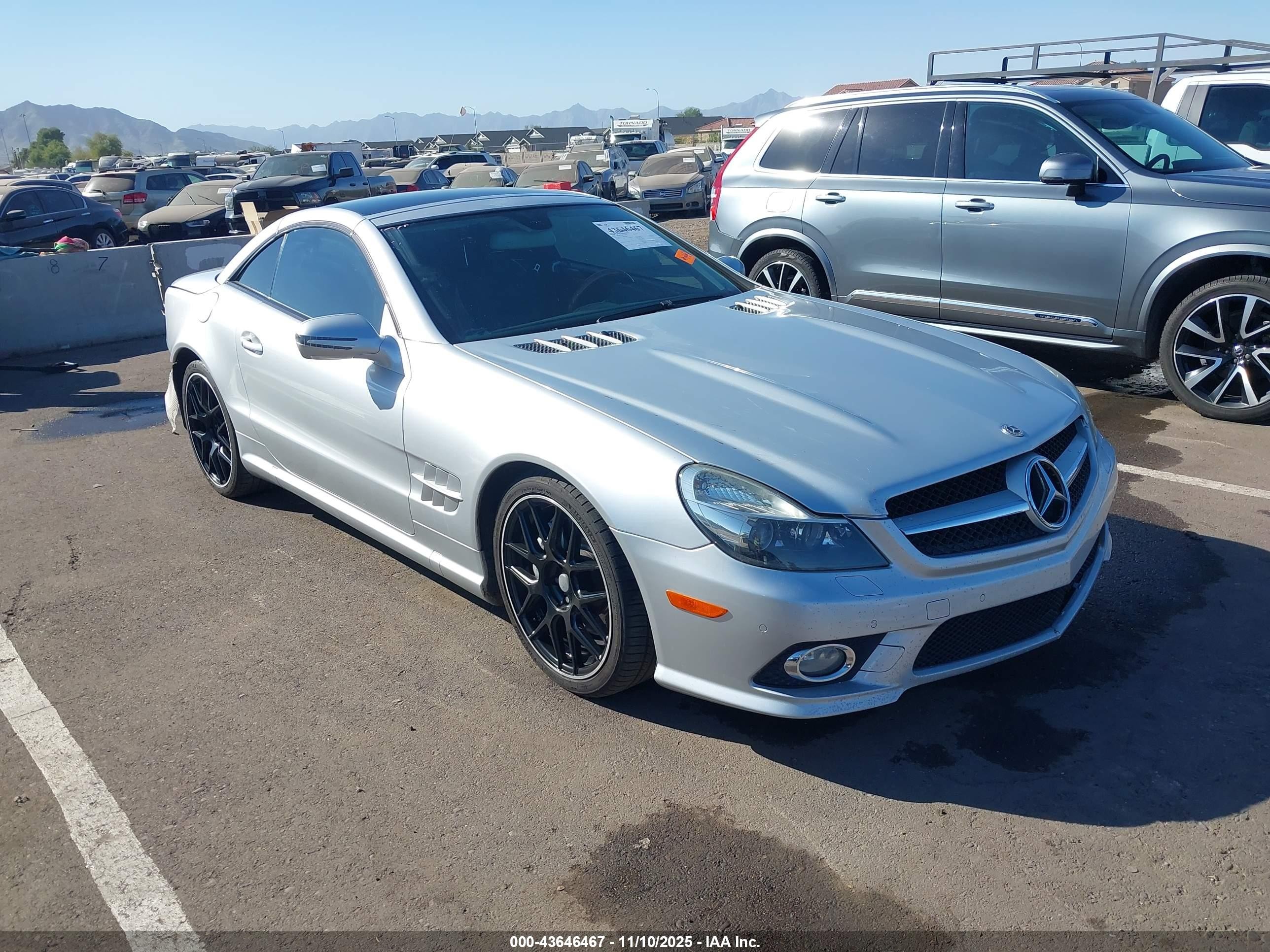 2011 Mercedes-benz Sl 550   Серый vin: WDBSK7BA4BF161807