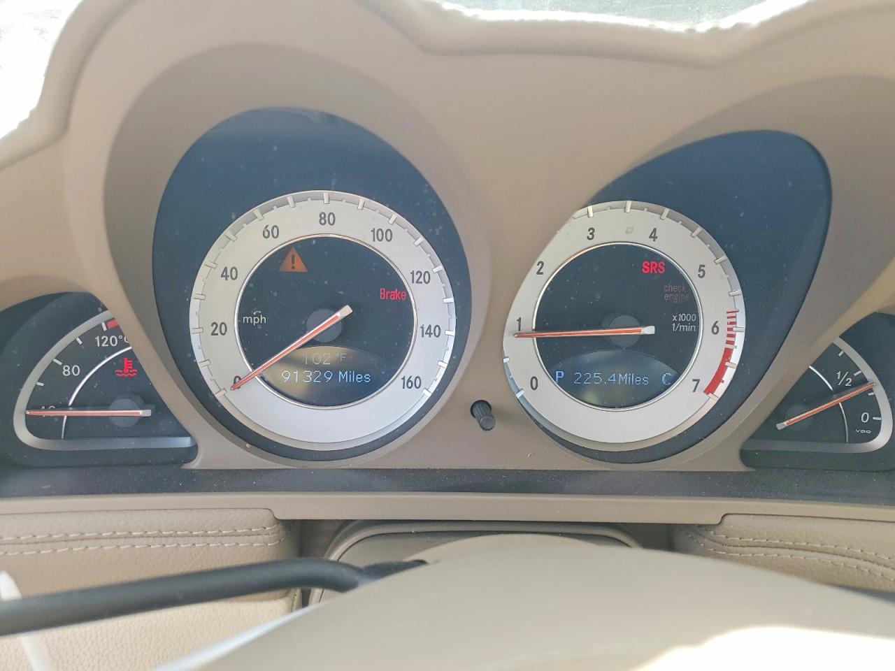 2011 Mercedes-benz Sl 550 Blue vin: WDBSK7BA4BF163346