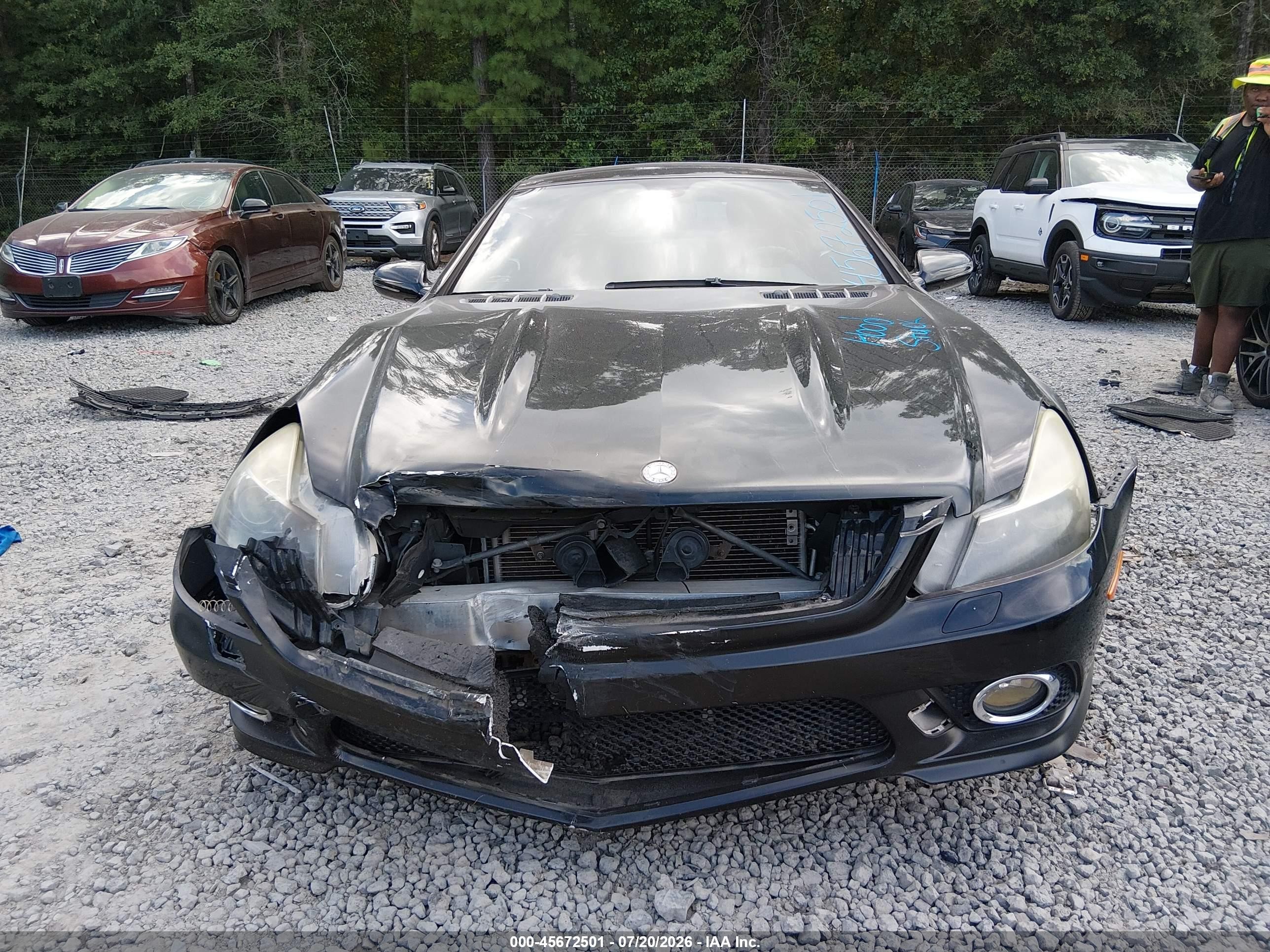 2012 Mercedes-benz Sl 550   Black vin: WDBSK7BA4CF168337