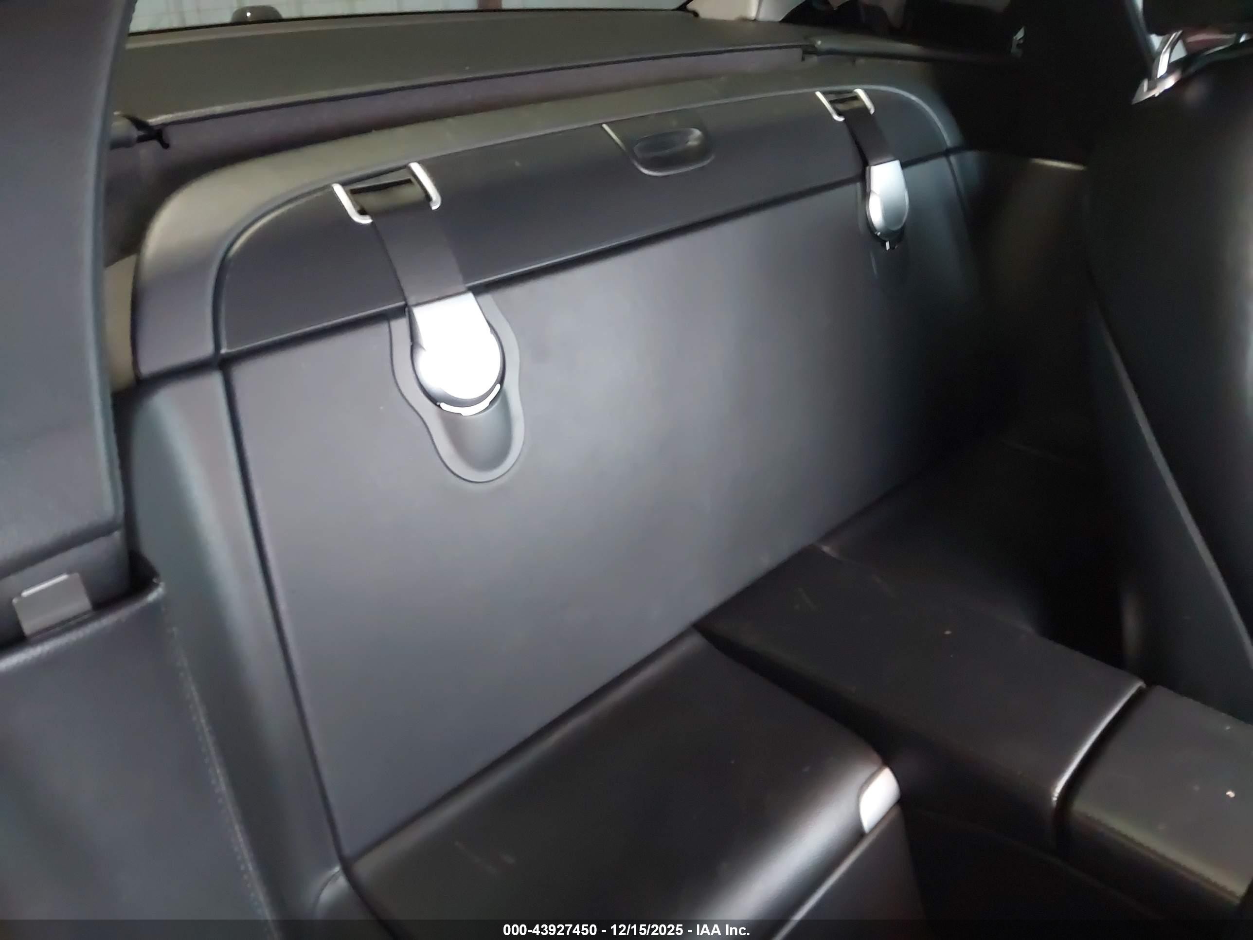 2011 Mercedes-benz Sl 550   Black vin: WDBSK7BA5BF163081