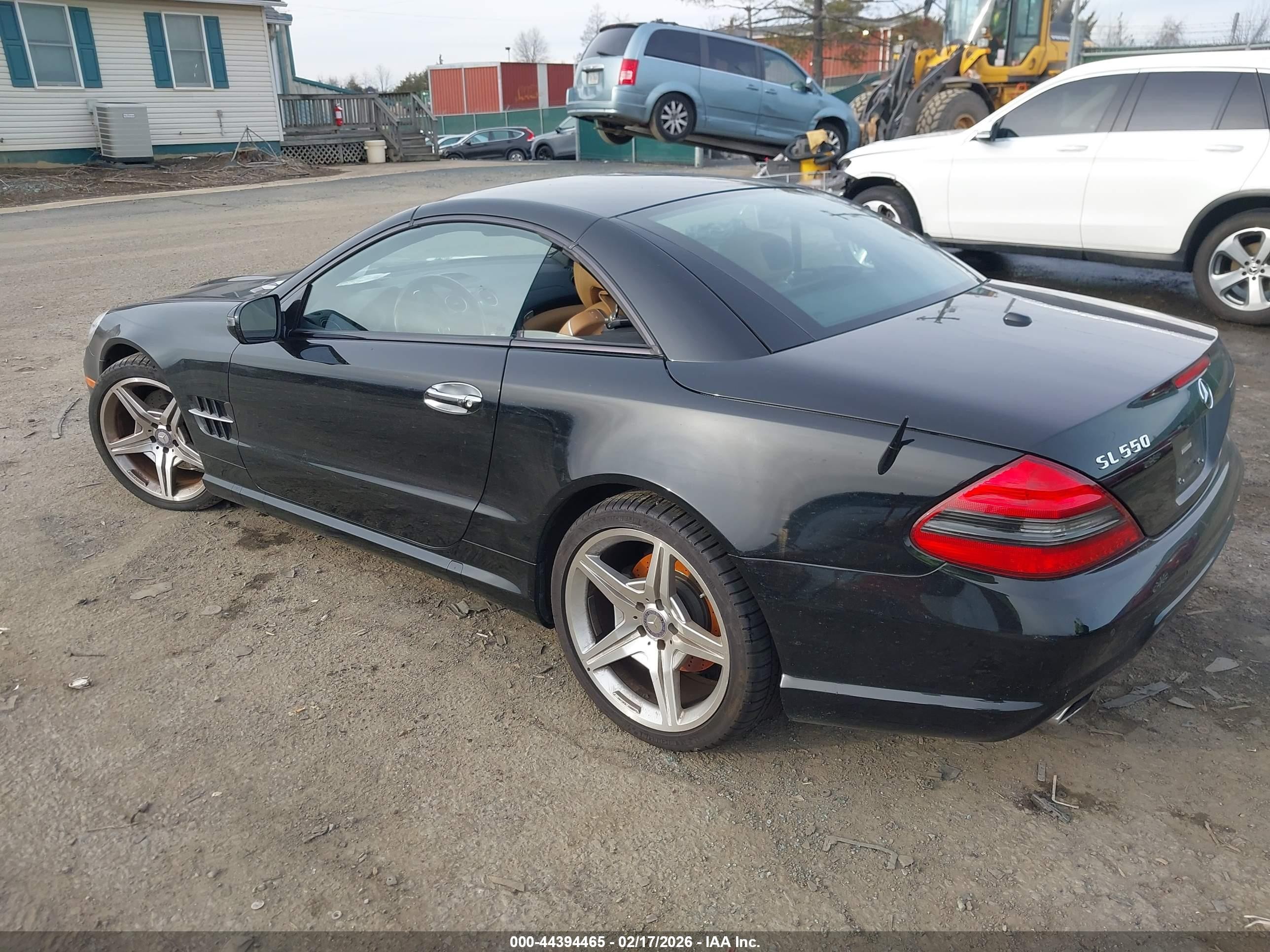 2011 Mercedes-benz Sl 550   Black vin: WDBSK7BA6BF161856