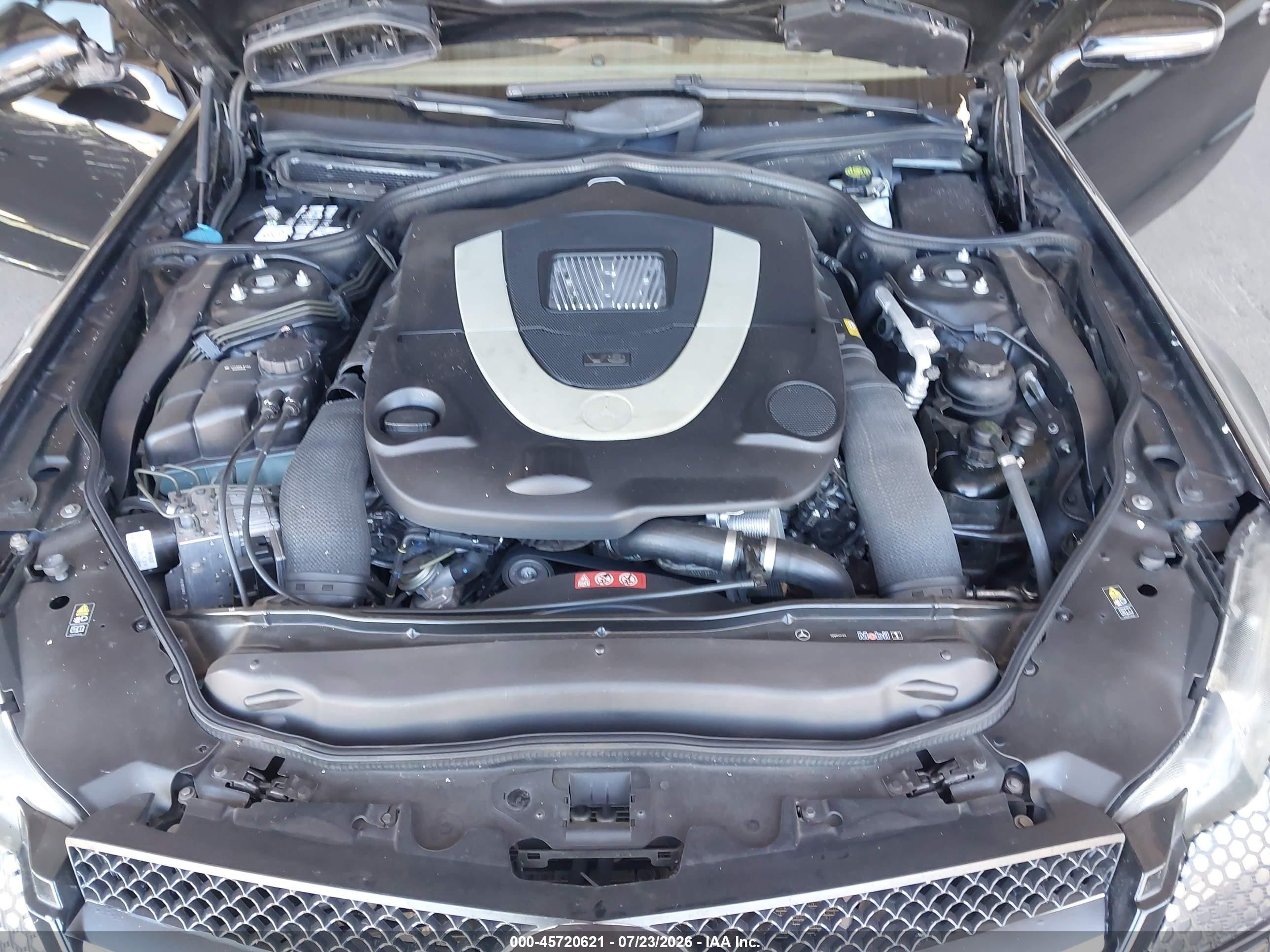 2011 Mercedes-benz Sl 550   Black vin: WDBSK7BA6BF165437