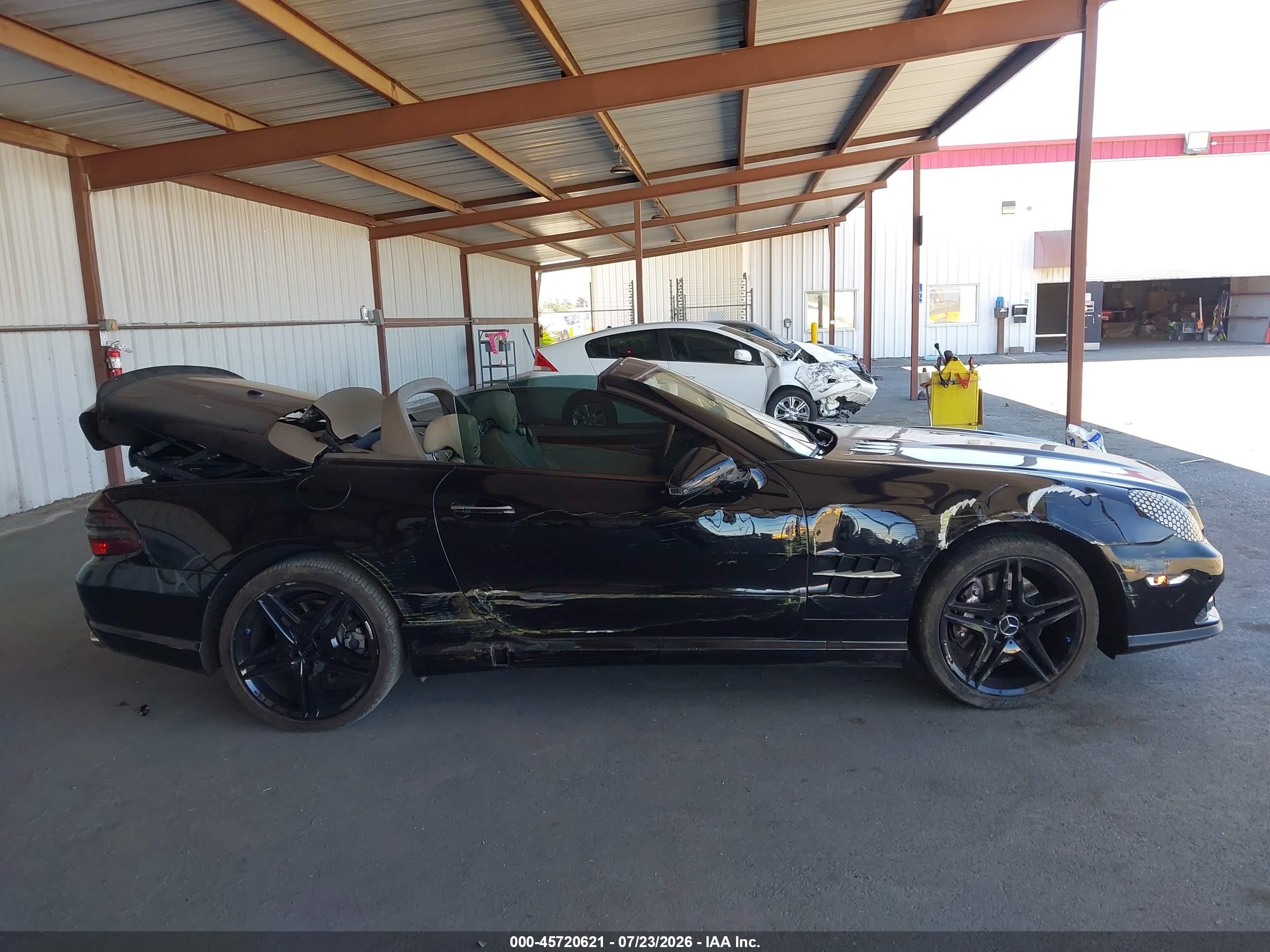 2011 Mercedes-benz Sl 550   Black vin: WDBSK7BA6BF165437