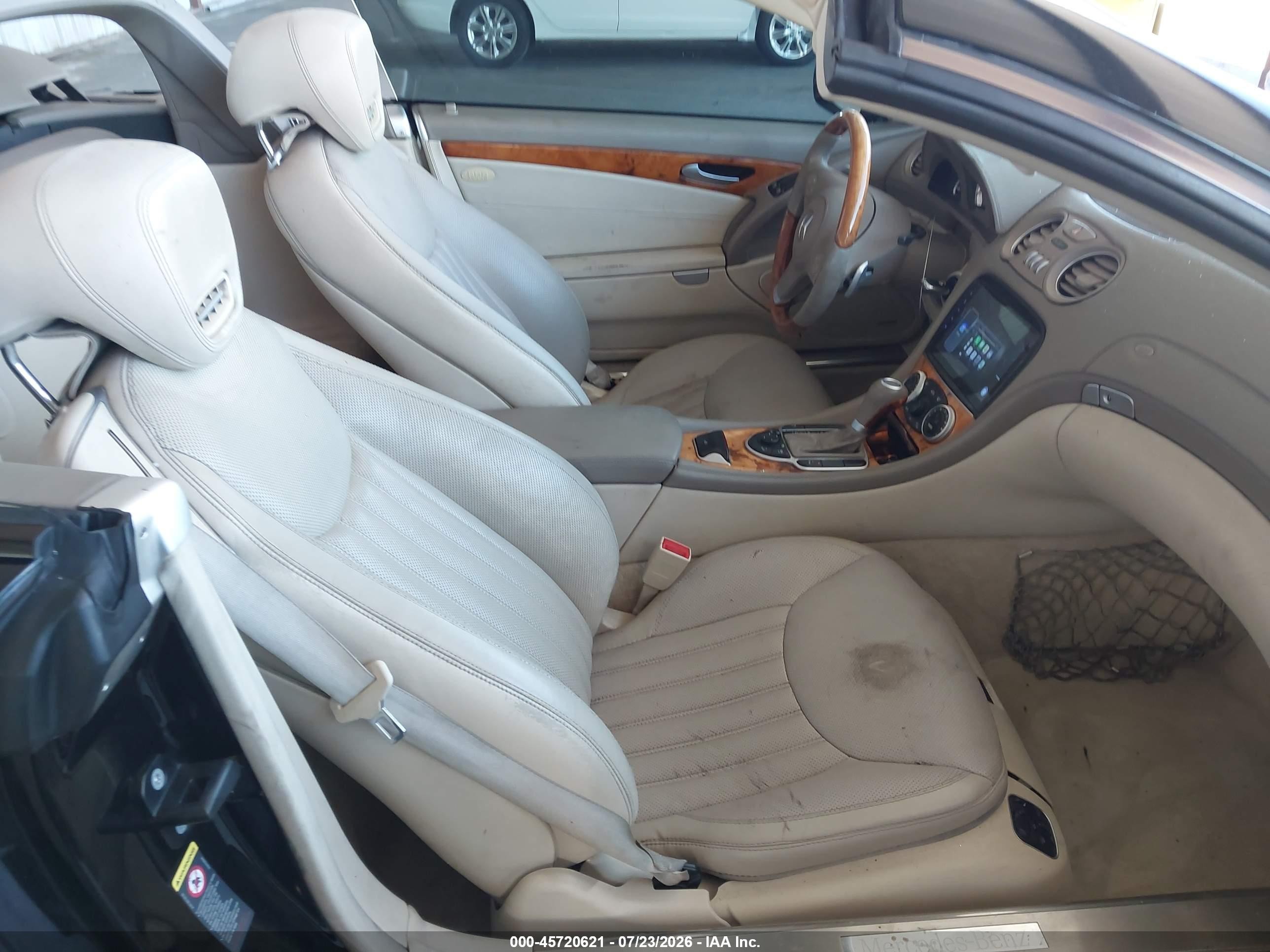 2011 Mercedes-benz Sl 550   Black vin: WDBSK7BA6BF165437