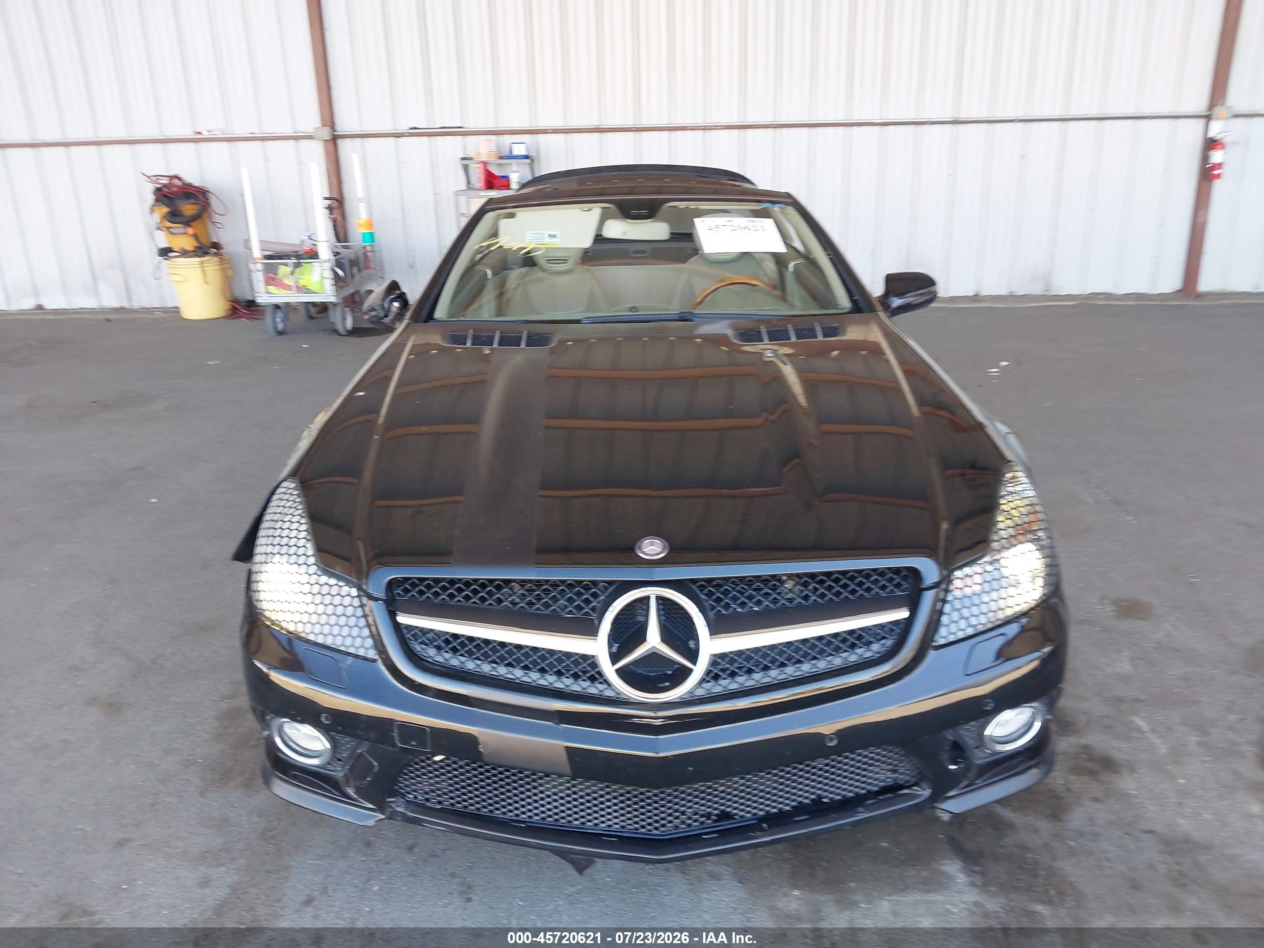 2011 Mercedes-benz Sl 550   Black vin: WDBSK7BA6BF165437