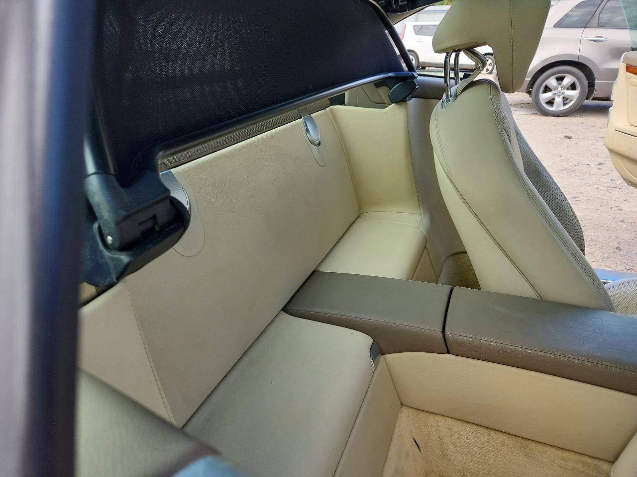 2011 Mercedes-benz Sl 550 Blue vin: WDBSK7BA8BF161213