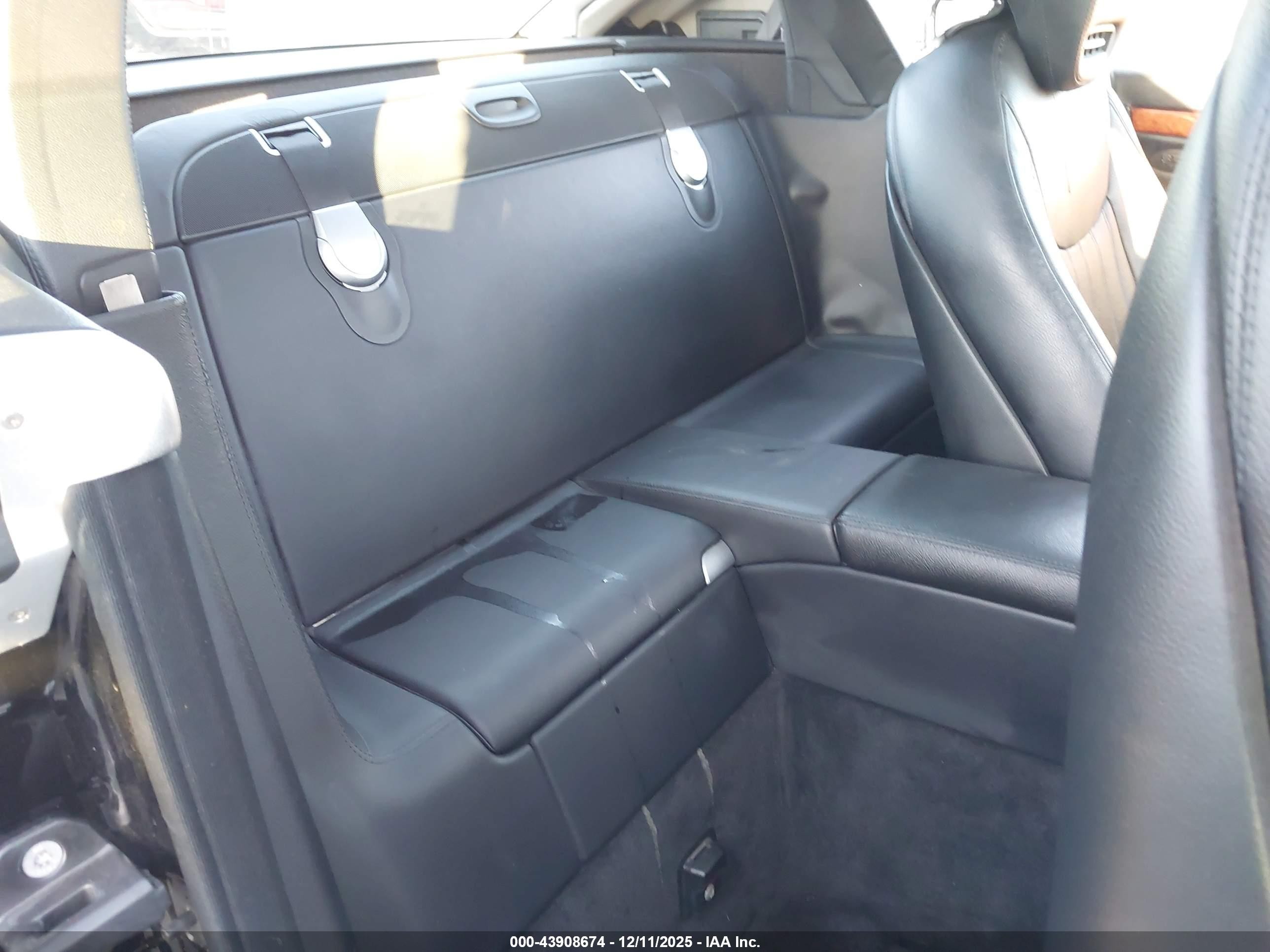 2011 Mercedes-benz Sl 550   Black vin: WDBSK7BA9BF167456