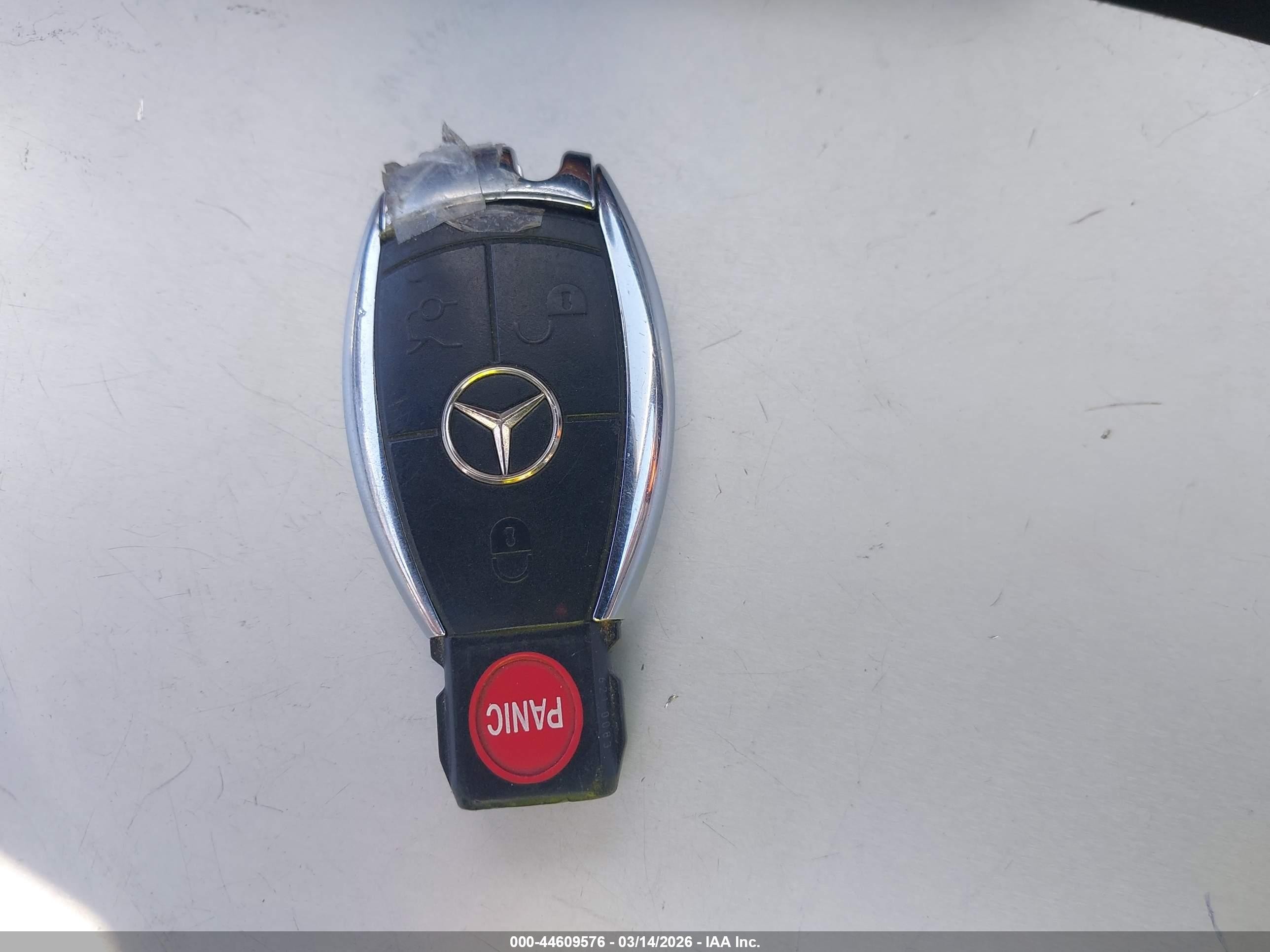 2011 Mercedes-benz Sl 550   Черный vin: WDBSK7BAXBF163447