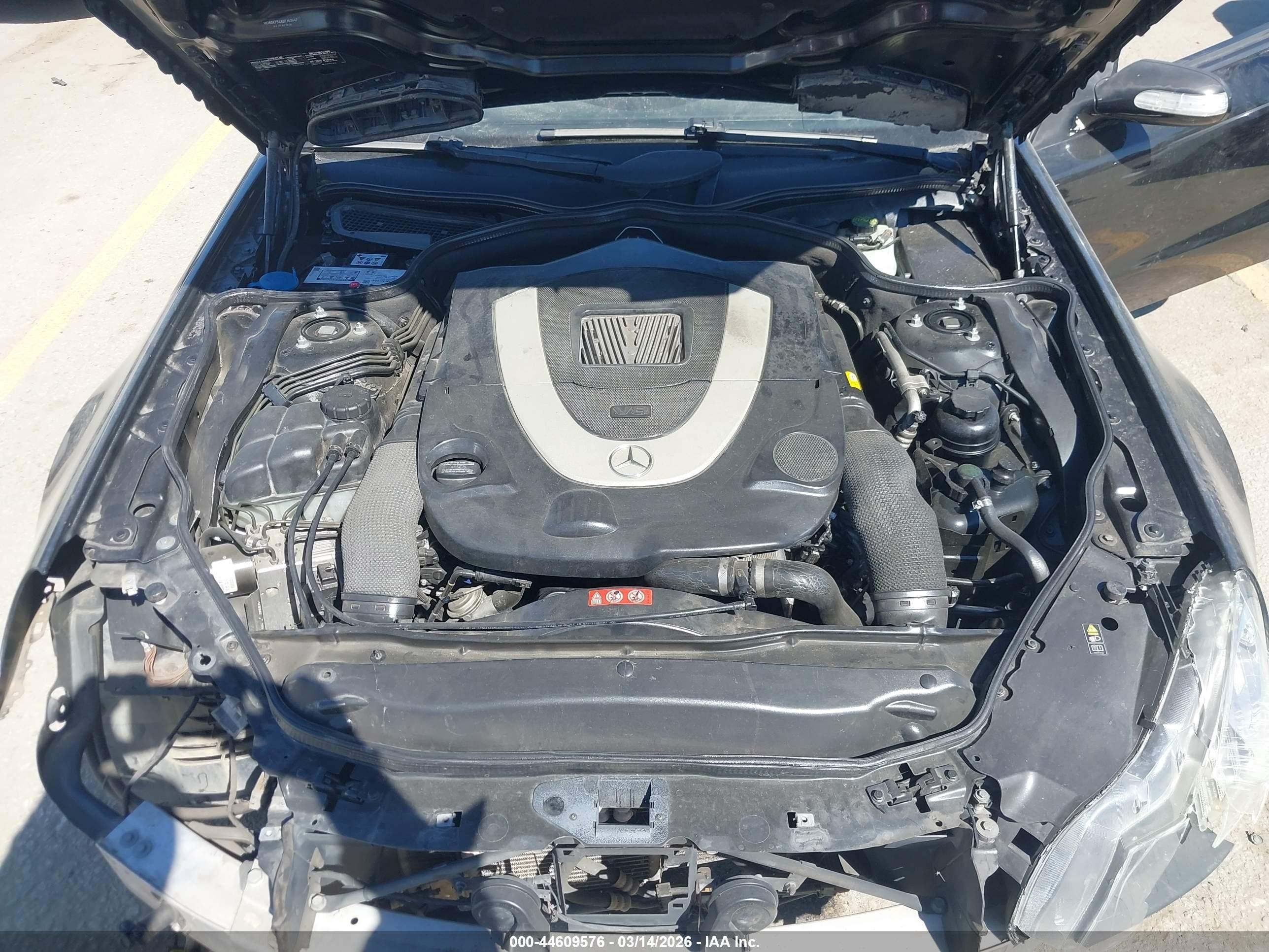 2011 Mercedes-benz Sl 550   Черный vin: WDBSK7BAXBF163447