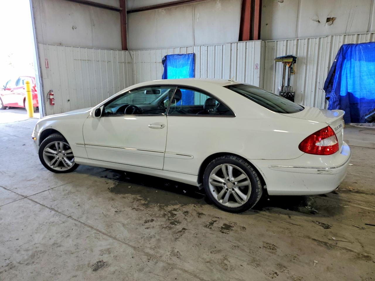 2008 Mercedes-benz Clk 350 White vin: WDBTJ56H08F254190
