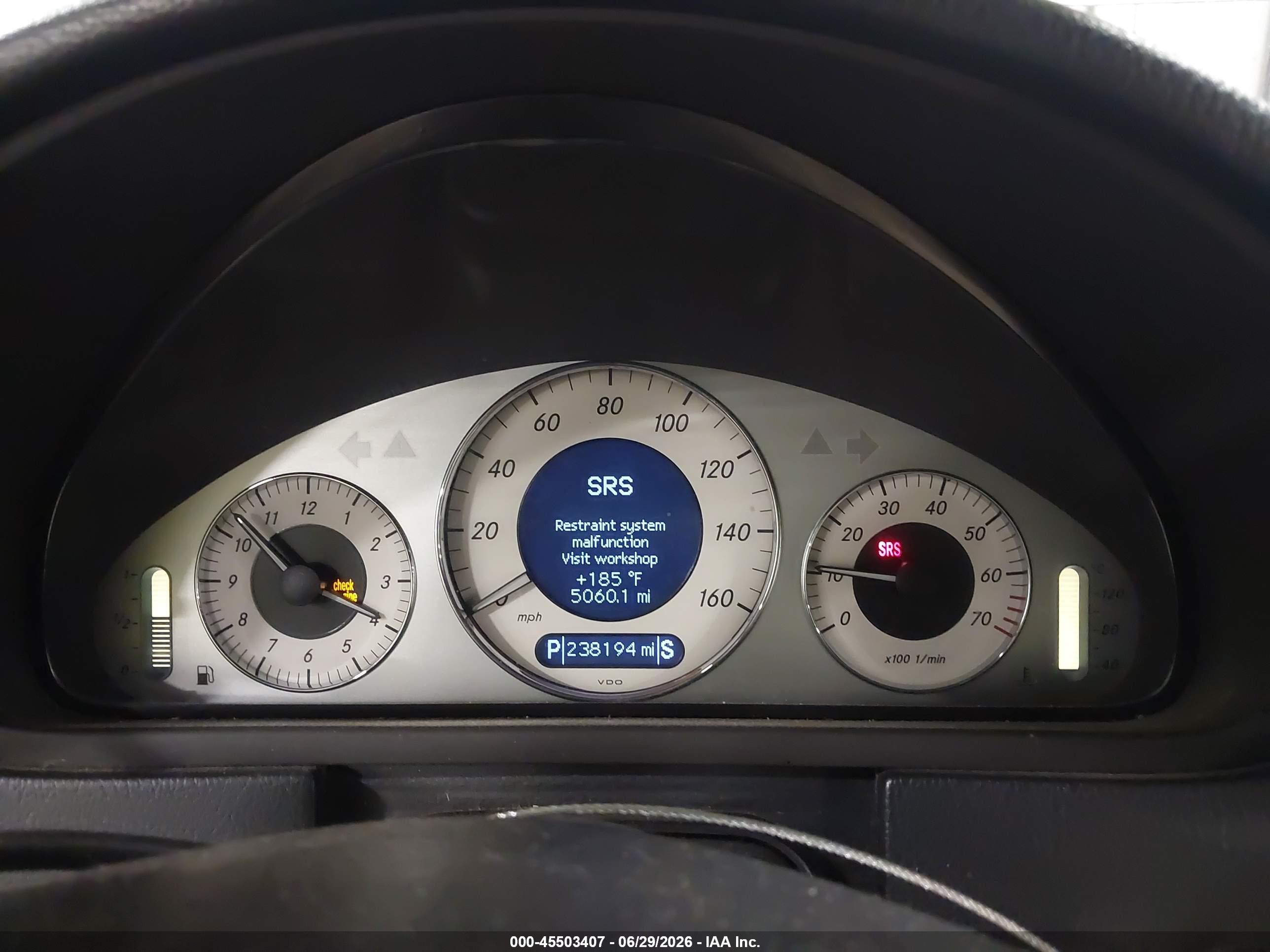 2007 Mercedes-benz Clk 350   White vin: WDBTJ56H17F208916