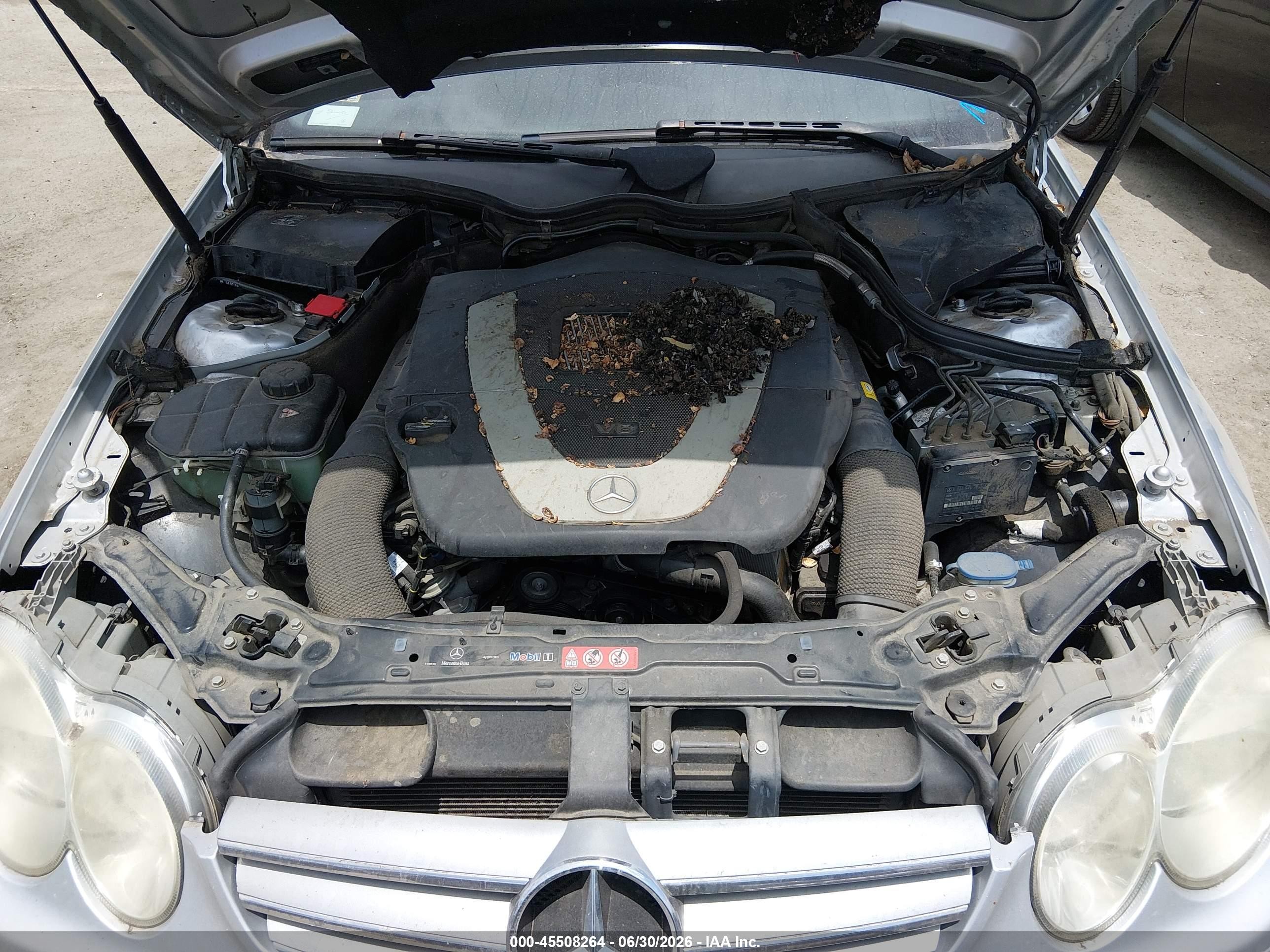 2008 Mercedes-benz Clk 350   Silver vin: WDBTJ56H18F237205