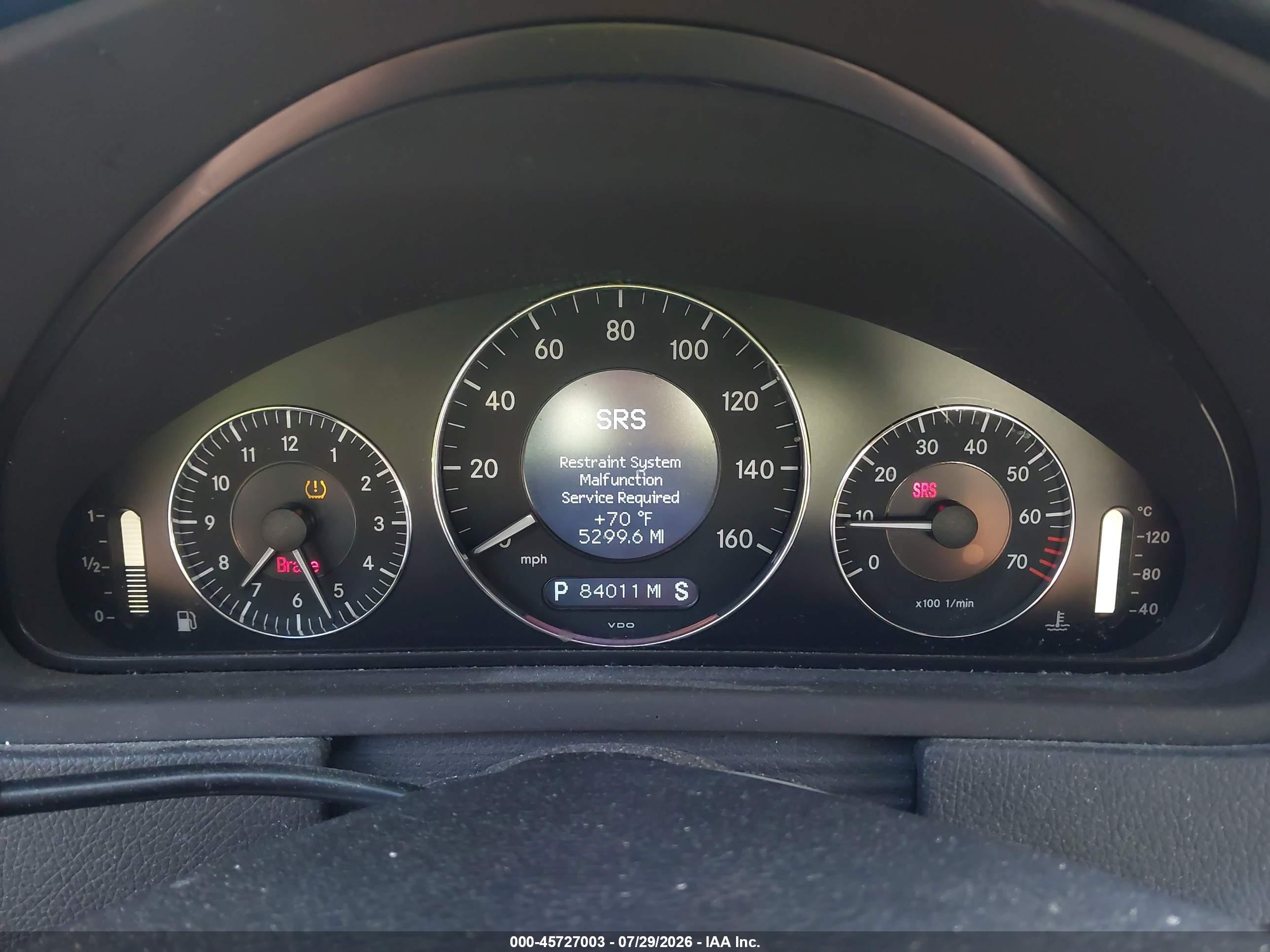 2009 Mercedes-benz Clk 350   Silver vin: WDBTJ56H19F262803