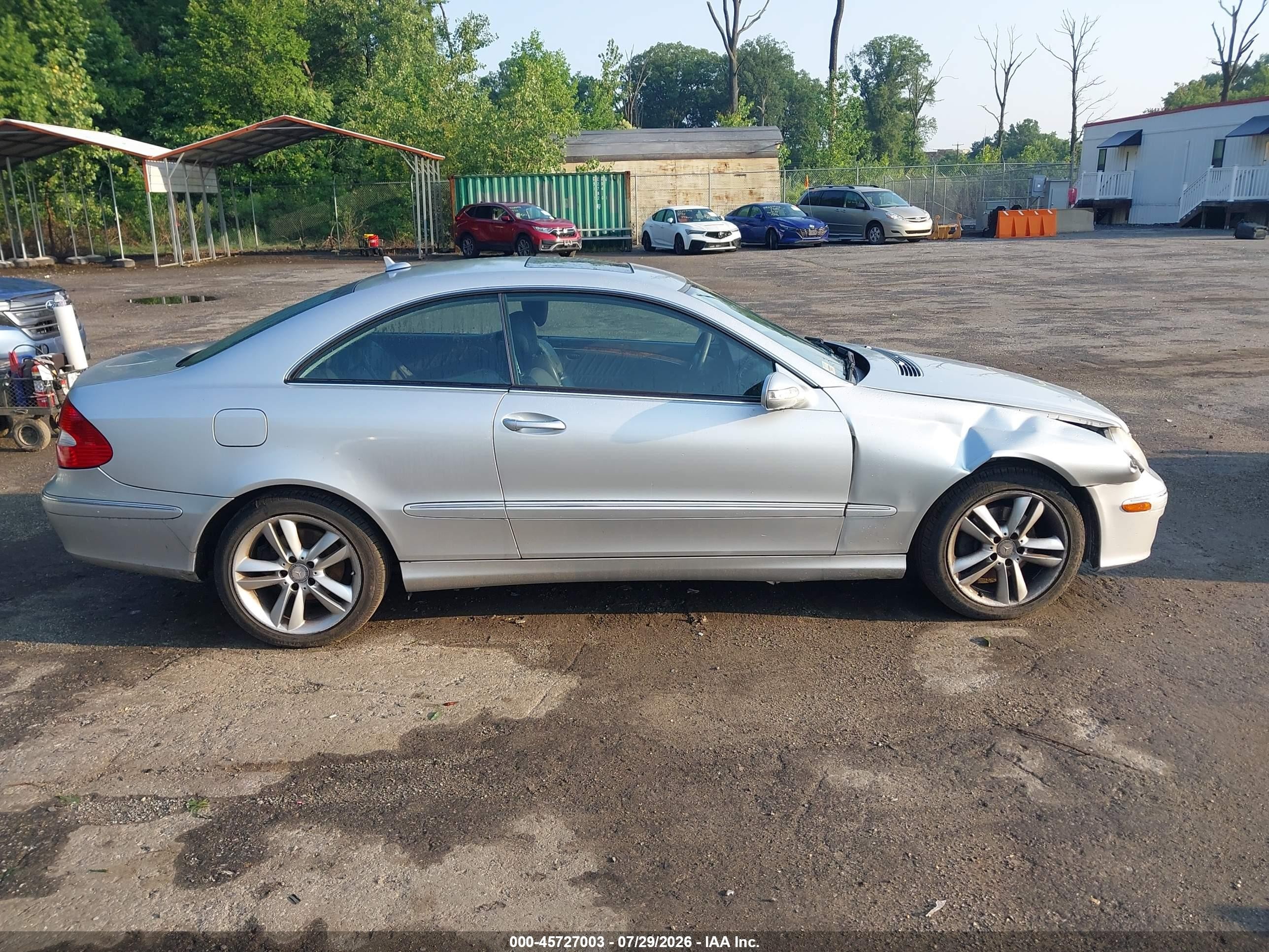 2009 Mercedes-benz Clk 350   Silver vin: WDBTJ56H19F262803