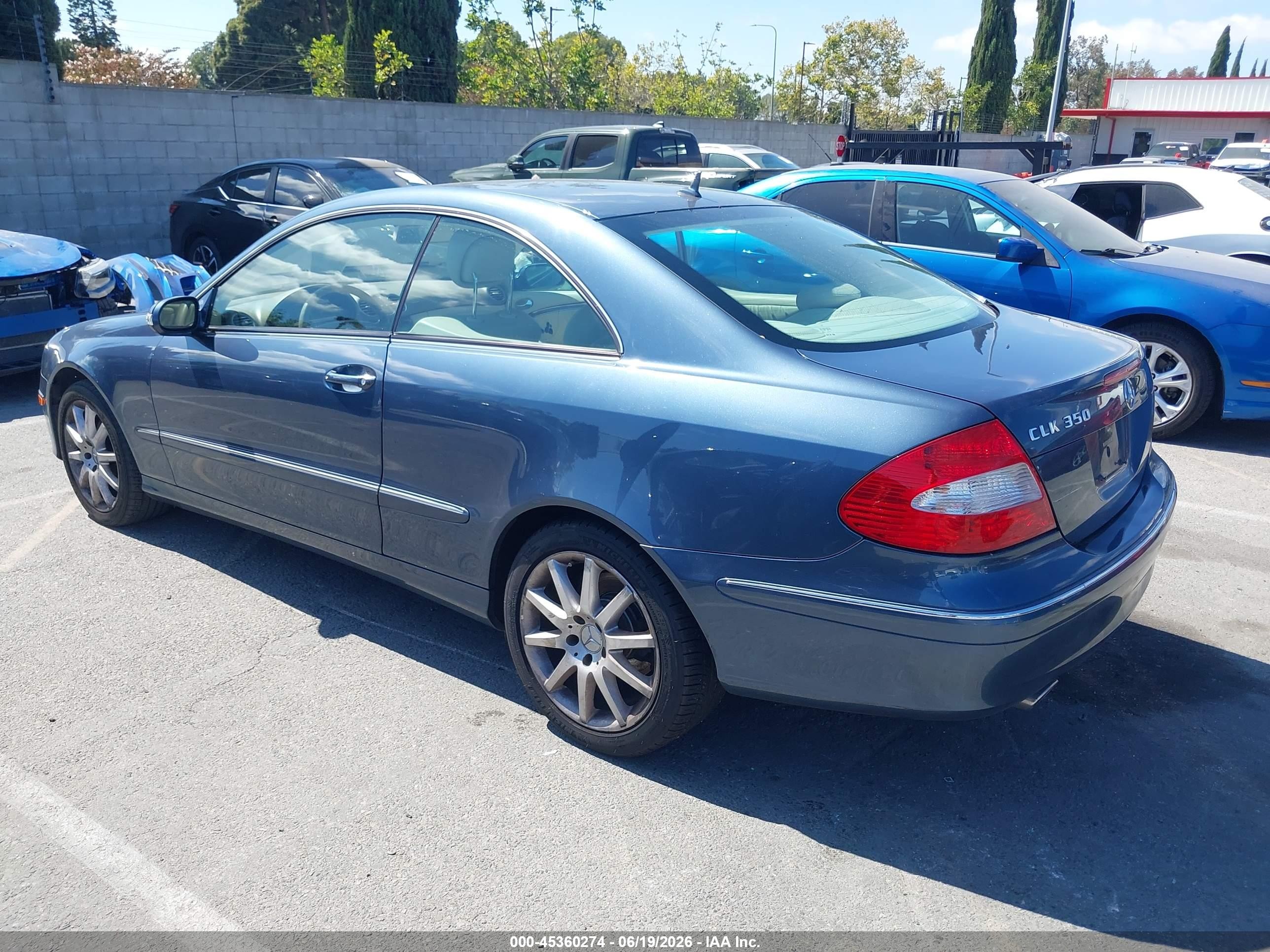 2007 Mercedes-benz Clk 350   Серый vin: WDBTJ56H27F232612