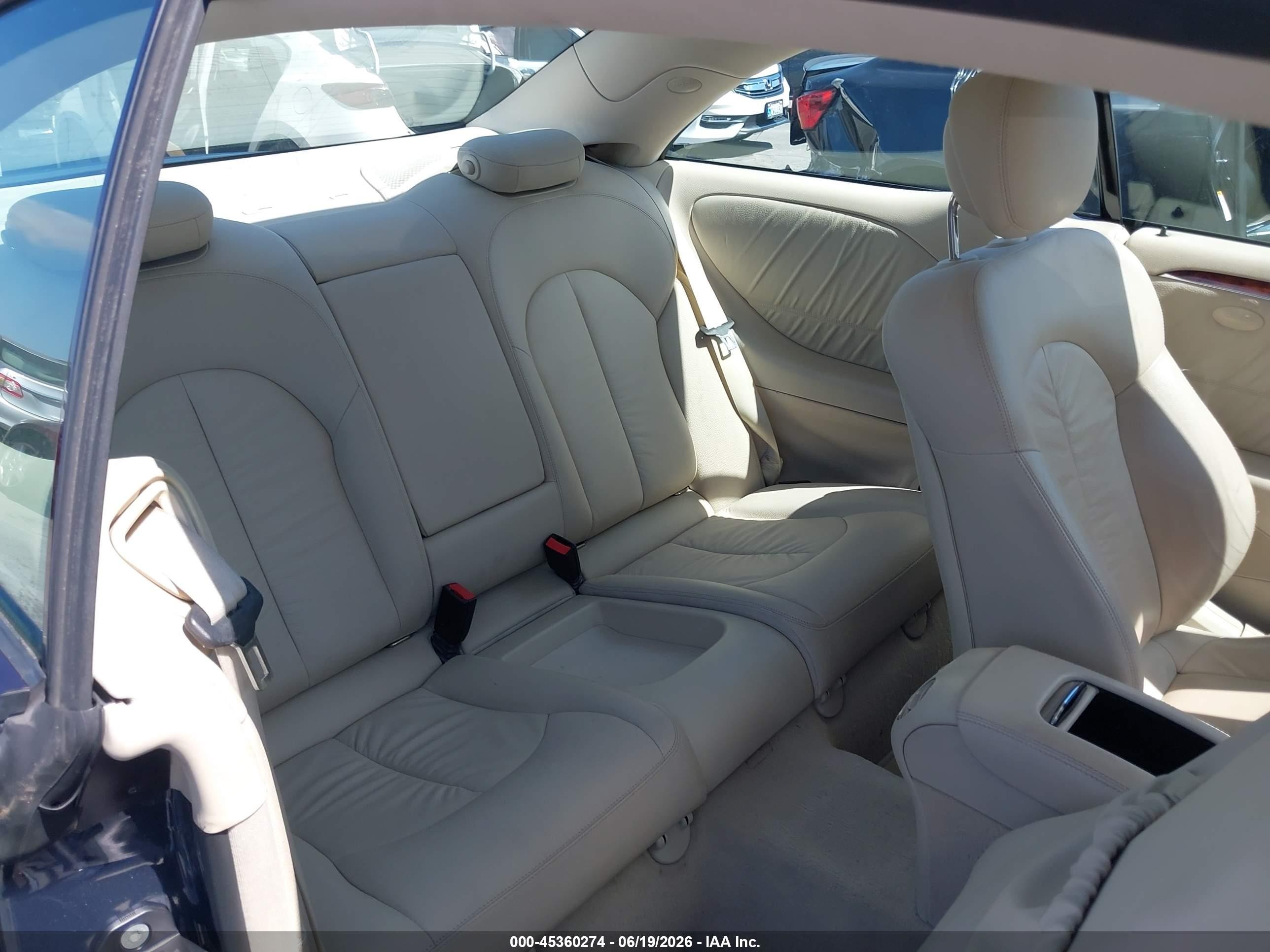 2007 Mercedes-benz Clk 350   Серый vin: WDBTJ56H27F232612