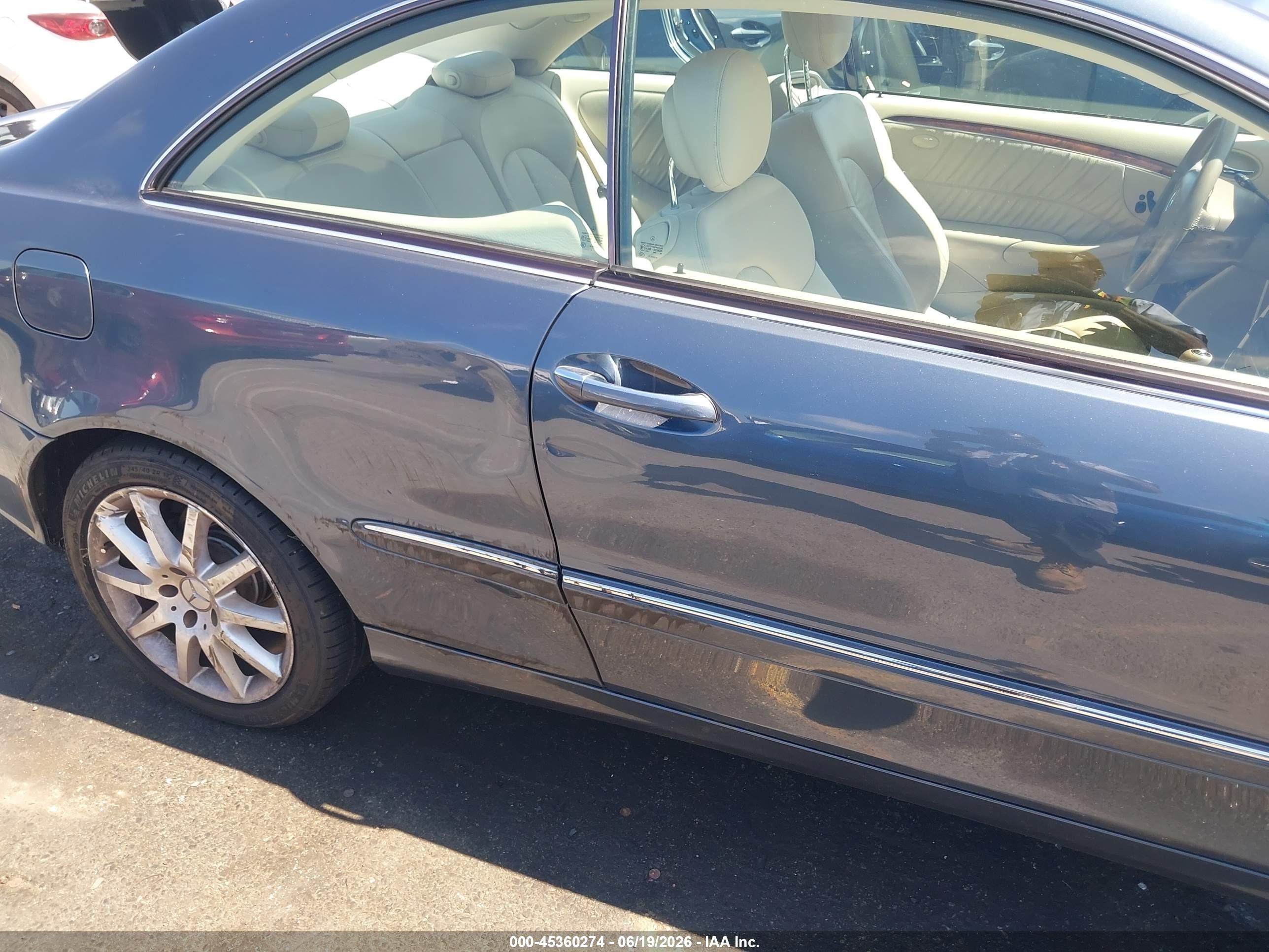 2007 Mercedes-benz Clk 350   Серый vin: WDBTJ56H27F232612