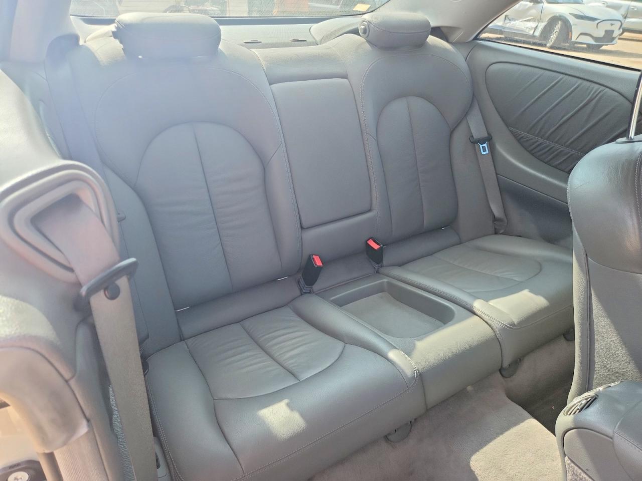 2008 Mercedes-benz Clk 350 Серебряный vin: WDBTJ56H38F236010