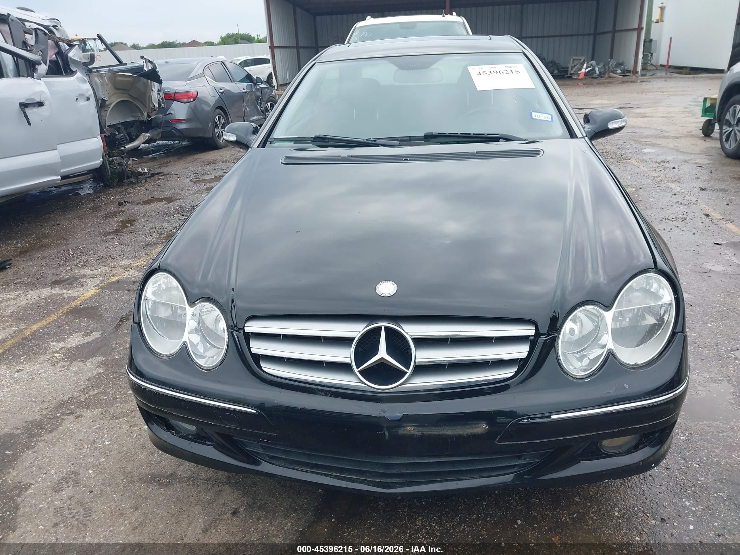 2009 Mercedes-benz Clk 350   Black vin: WDBTJ56H39F263841