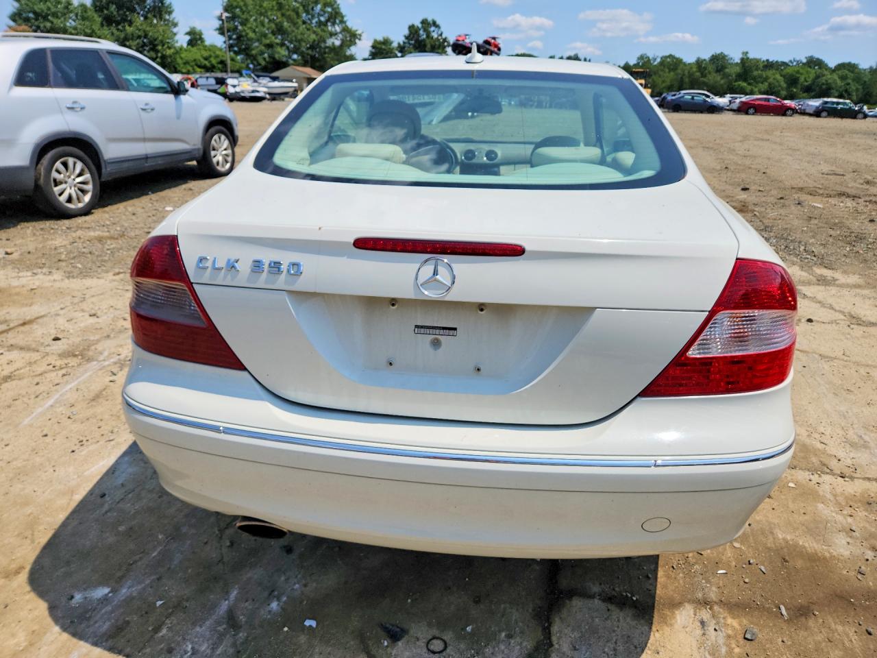 2009 Mercedes-benz Clk 350 White vin: WDBTJ56H39F266464