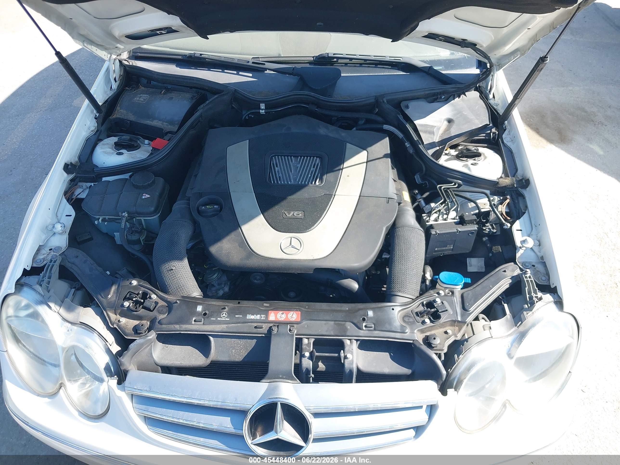 2009 Mercedes-benz Clk 350   Белый vin: WDBTJ56H39F269283
