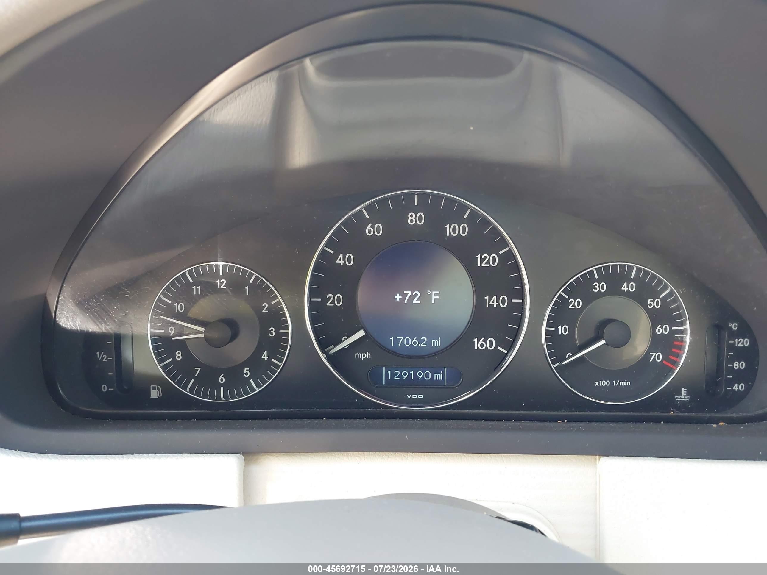2007 Mercedes-benz Clk 350   White vin: WDBTJ56H57F208532