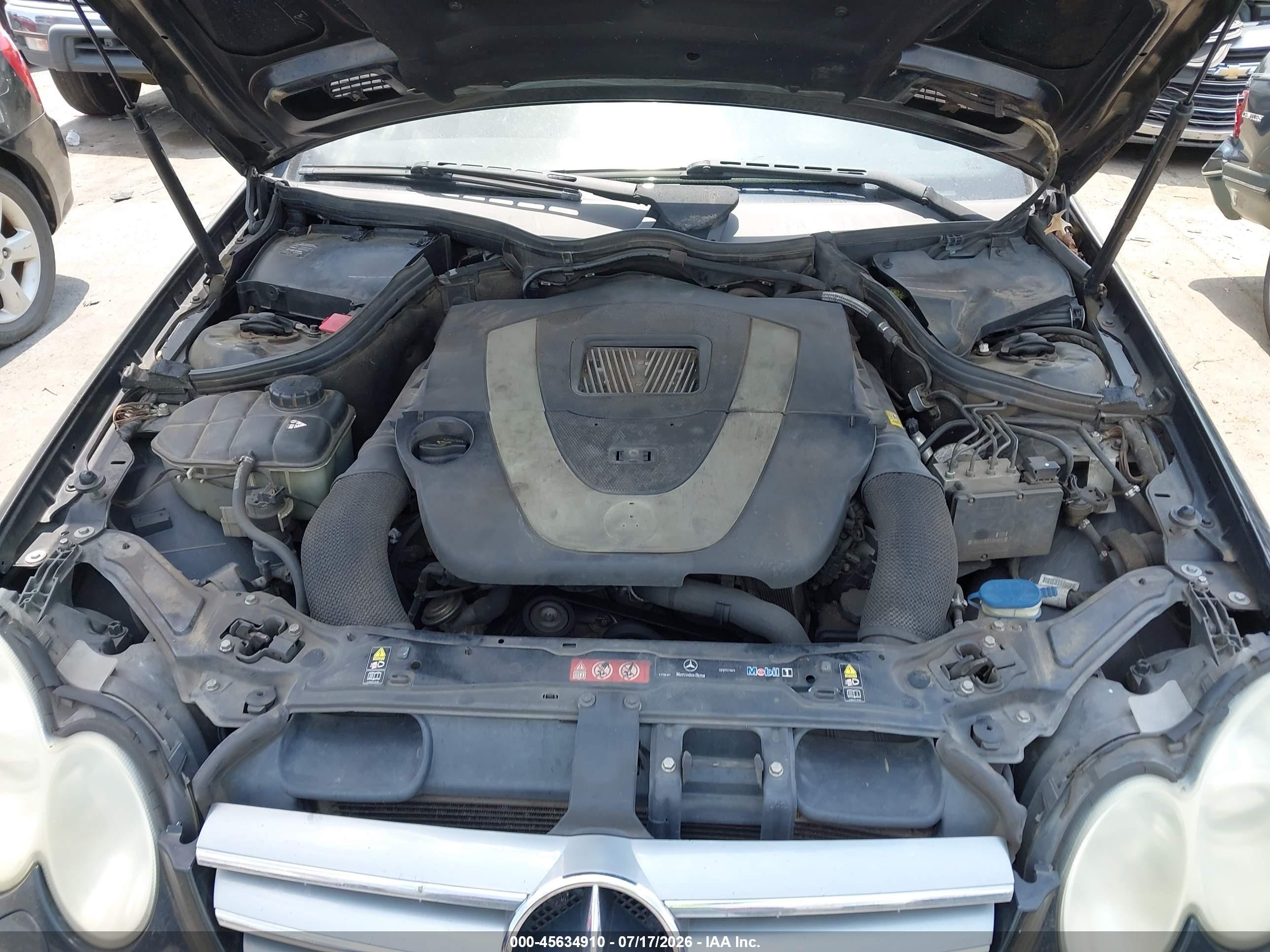 2008 Mercedes-benz Clk 350   Black vin: WDBTJ56H58F244772