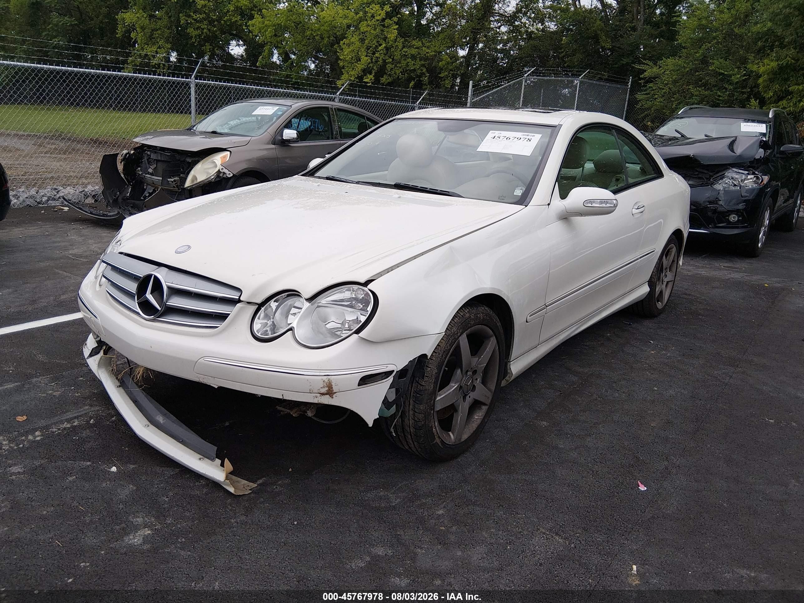 2009 Mercedes-benz Clk 350   Белый vin: WDBTJ56H59F268877