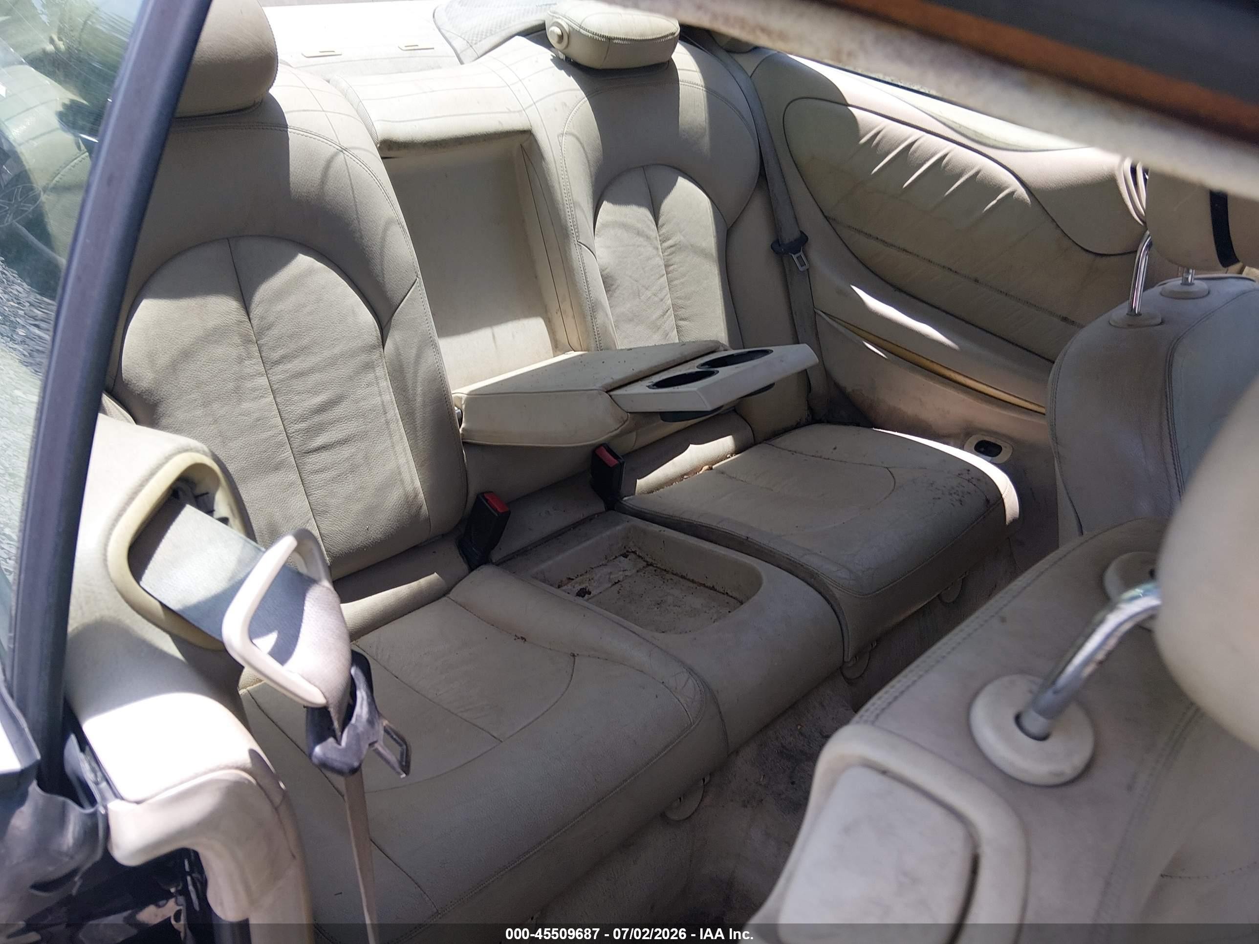 2009 Mercedes-benz Clk 350   Black vin: WDBTJ56H59F269429