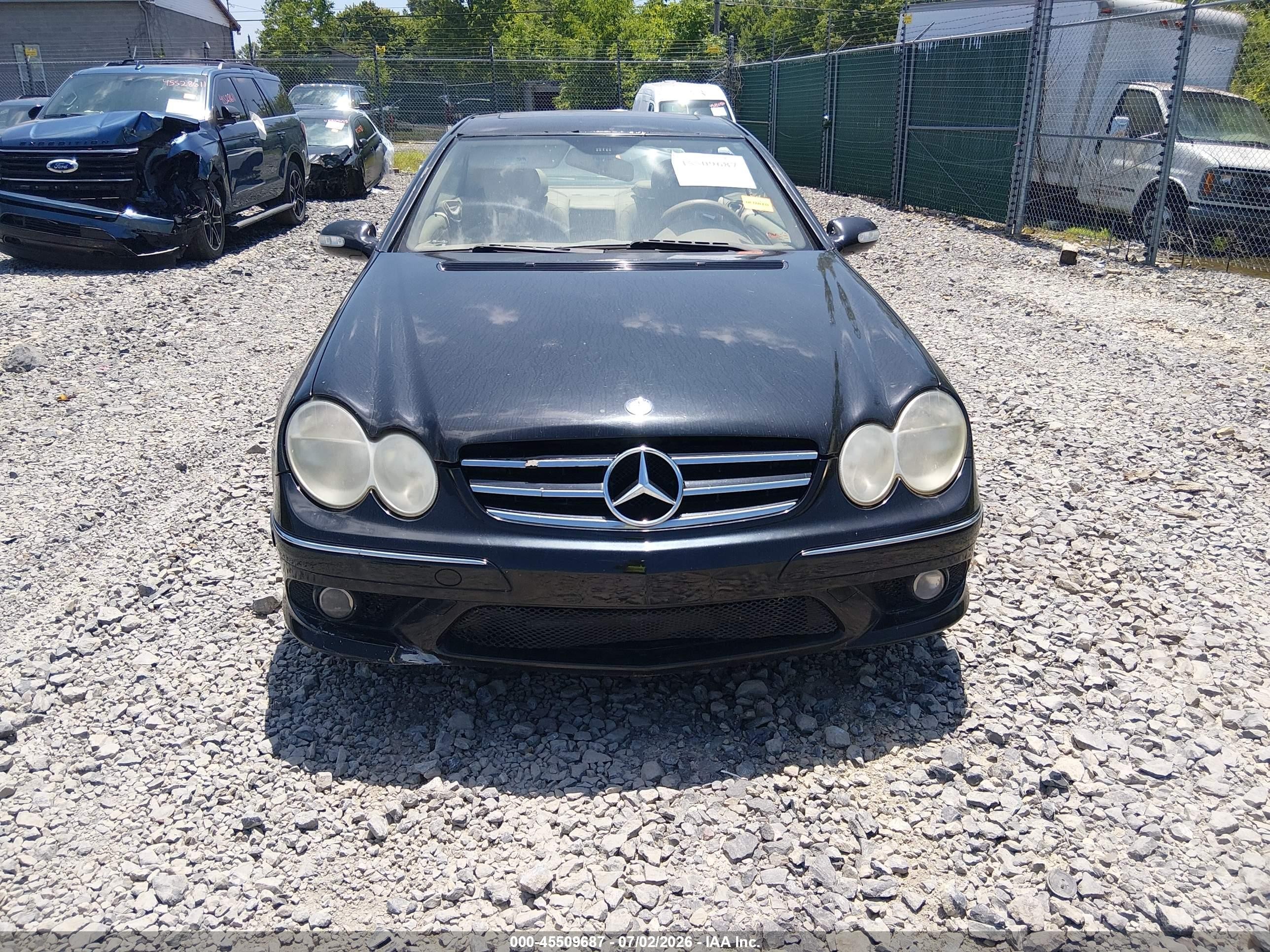 2009 Mercedes-benz Clk 350   Black vin: WDBTJ56H59F269429