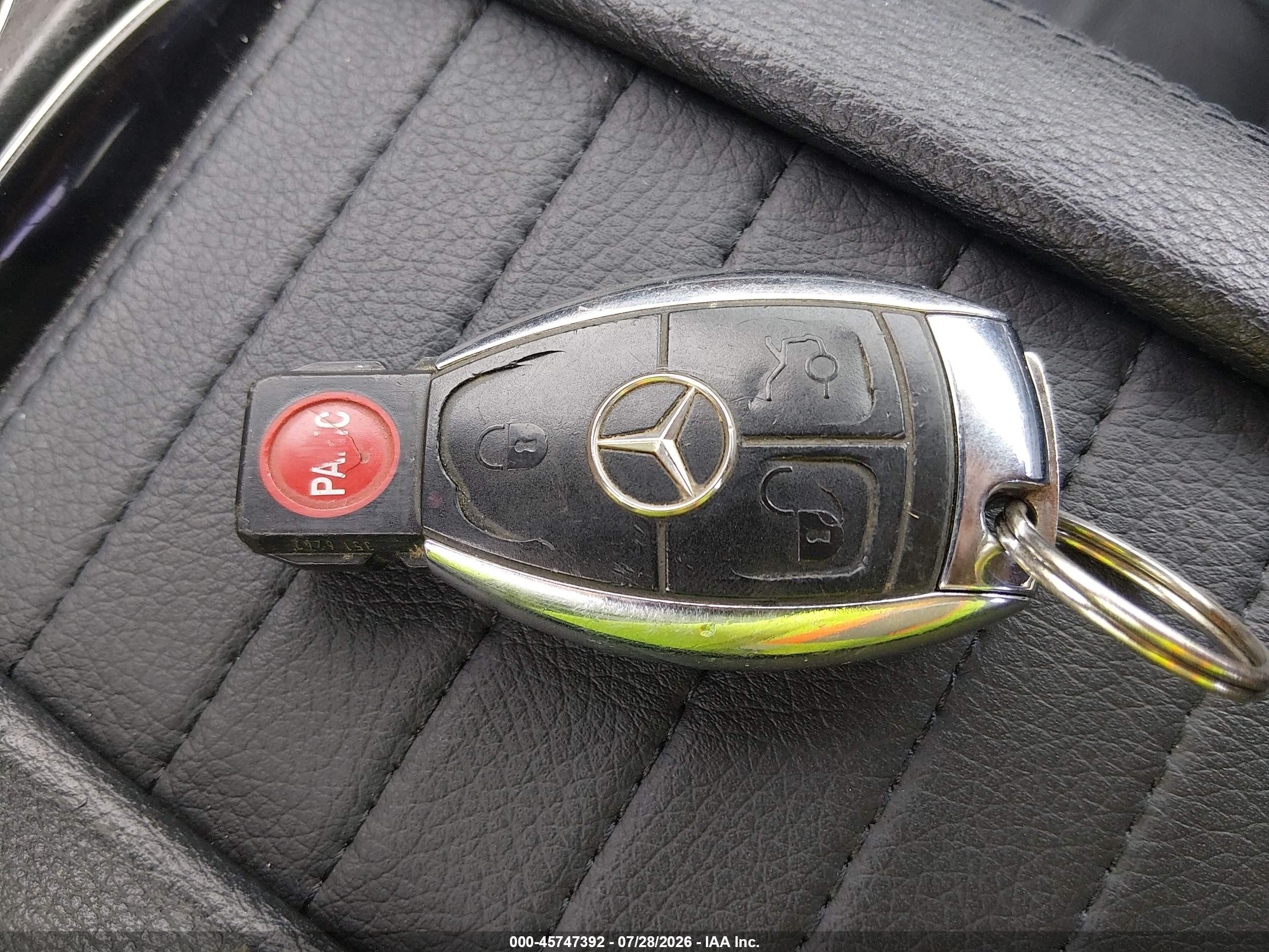 2007 Mercedes-benz Clk 350   Серебряный vin: WDBTJ56H67F207468