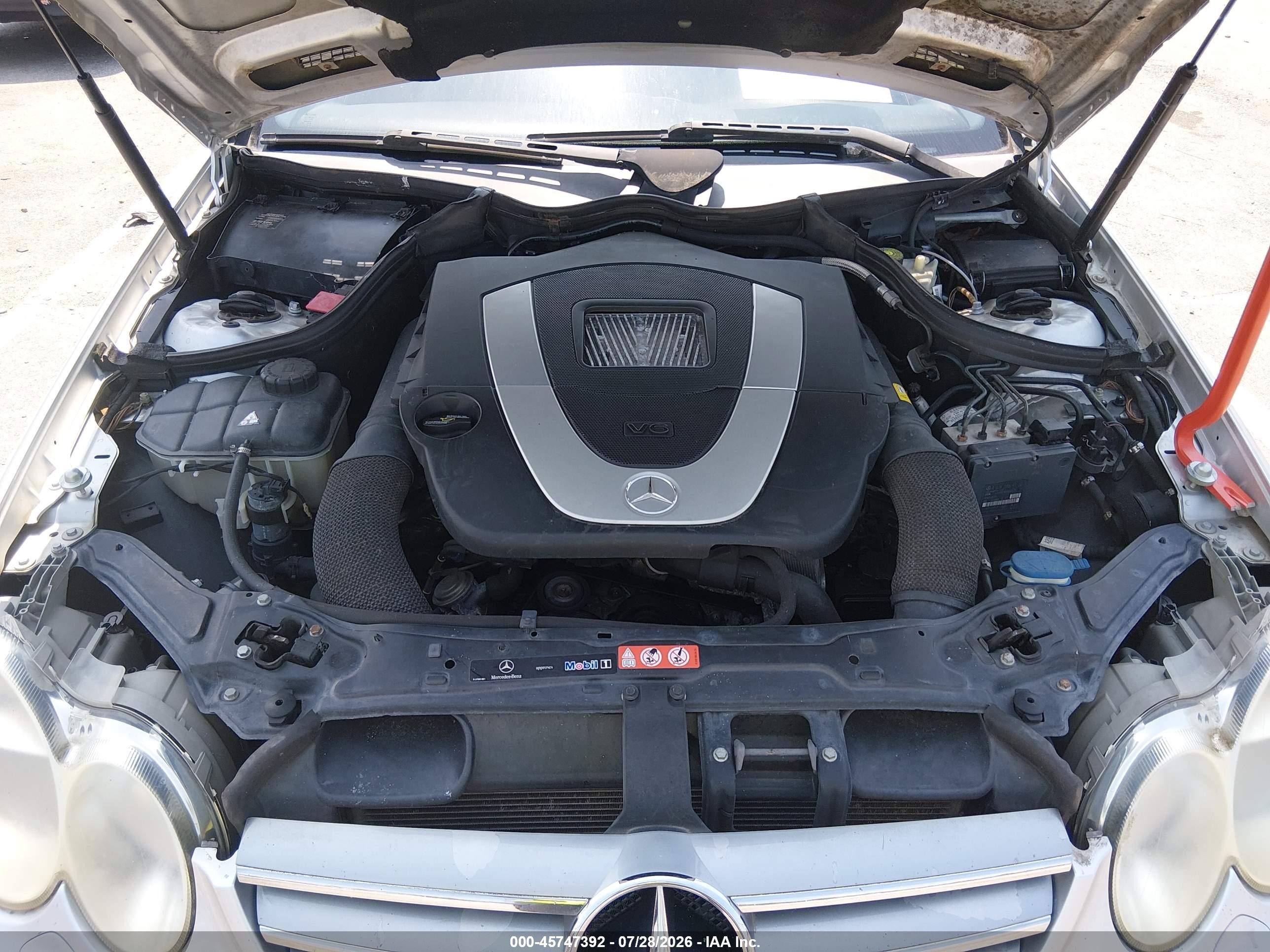2007 Mercedes-benz Clk 350   Серебряный vin: WDBTJ56H67F207468